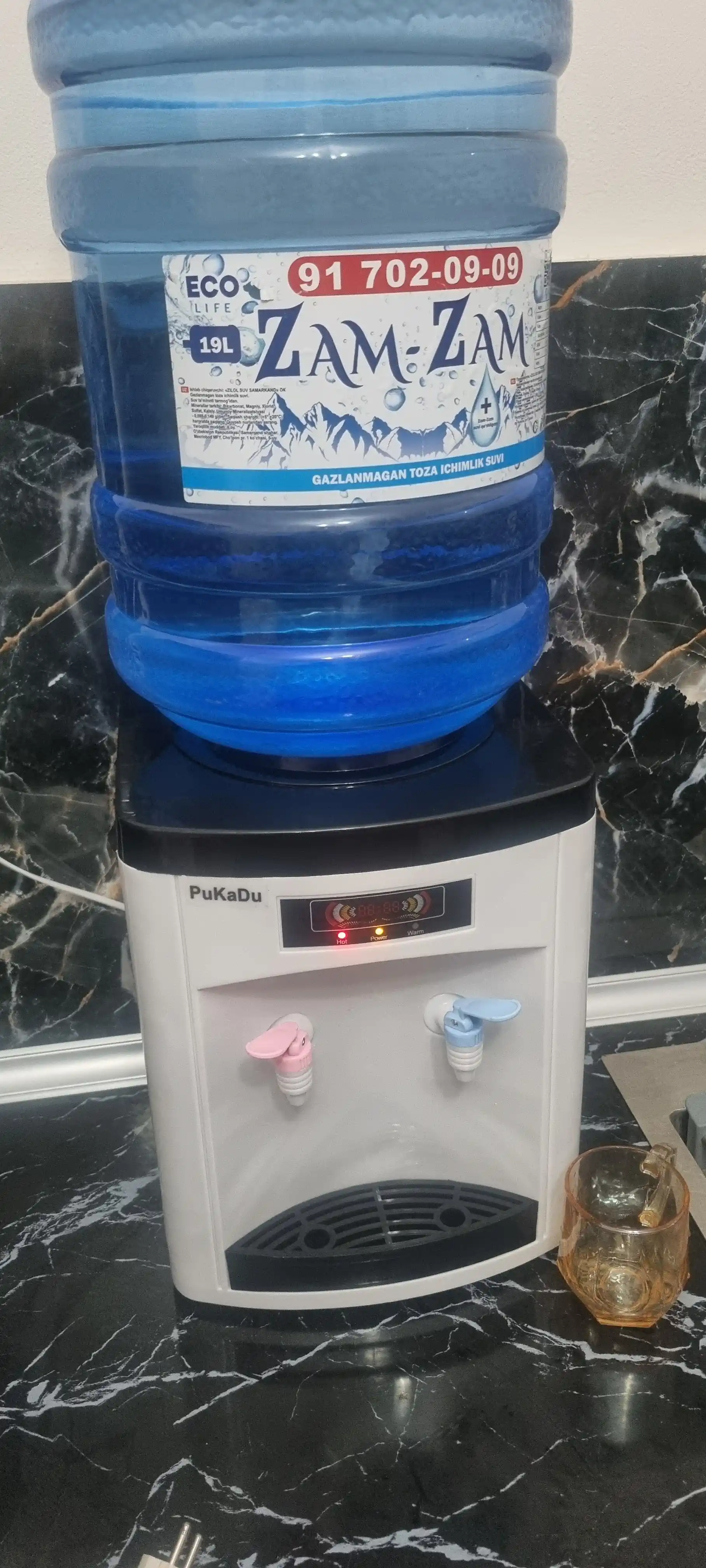 Кулер для воды, настольный, с нагревом и воды комнатной температуры