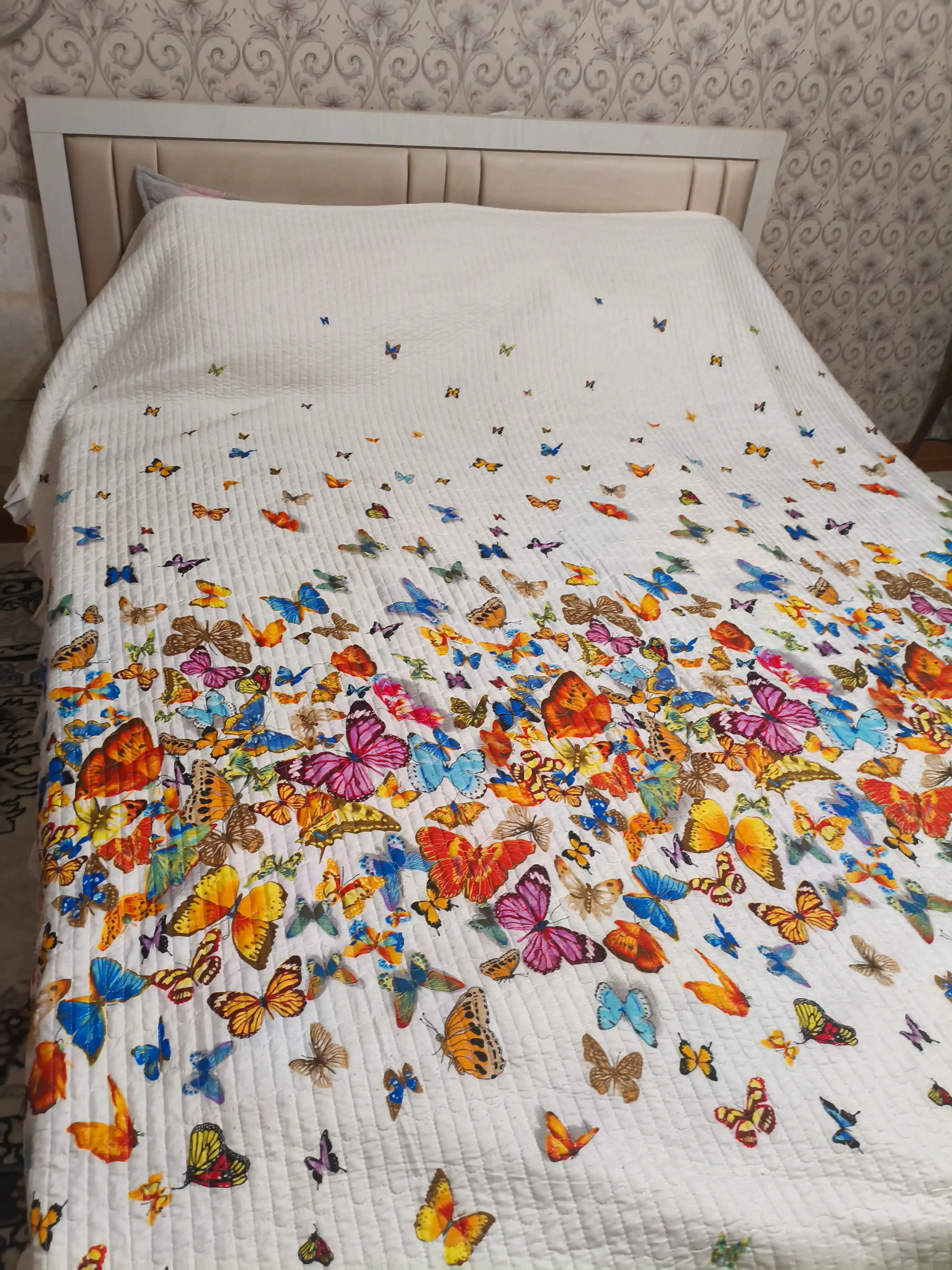 Ikki kishilik krovat 200×160 sm, qulay va mustahkam model