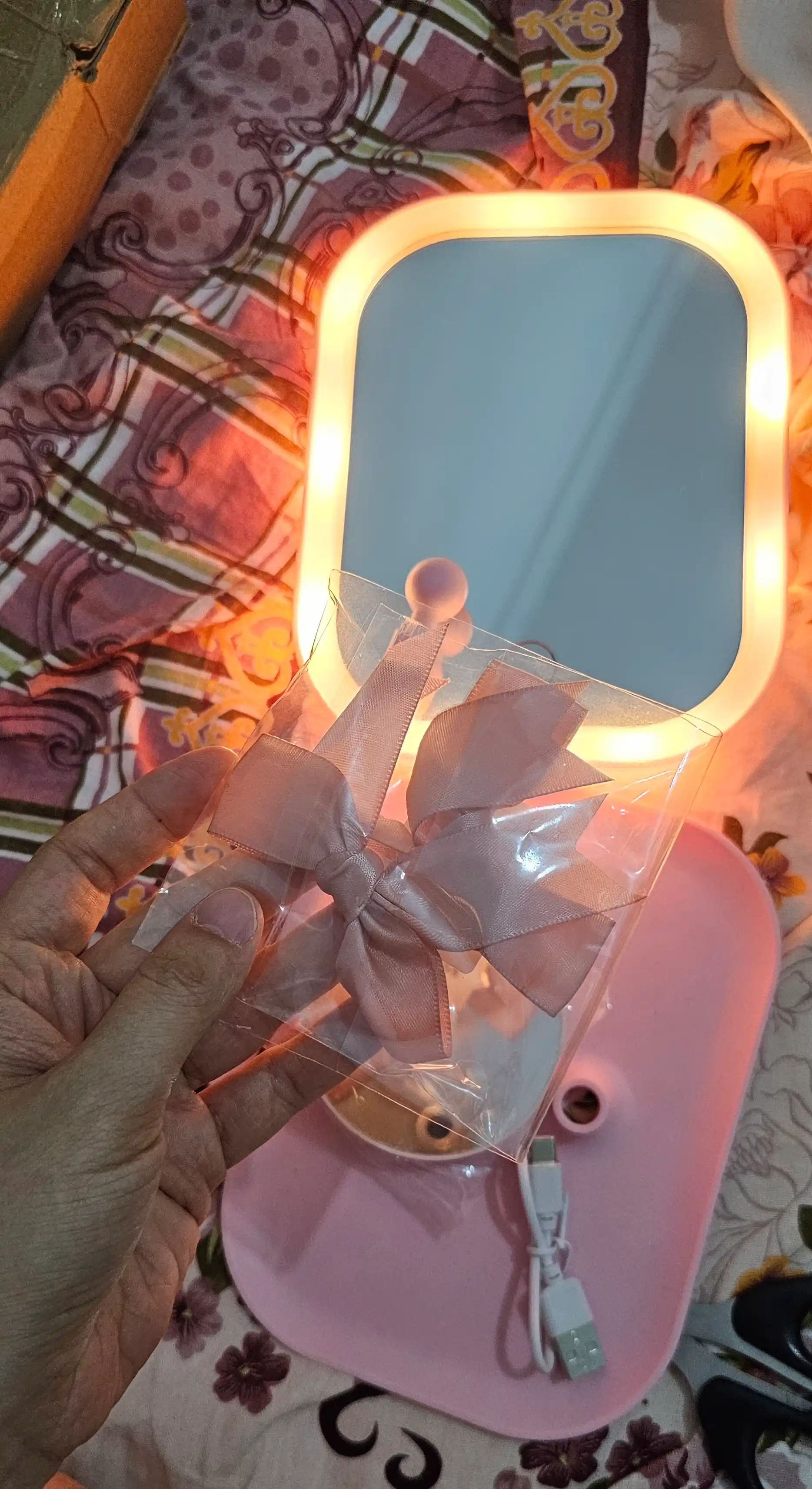 Led sensorli kosmetik oyna, 3 xil  rejimi, 5X kottalashtiruvchi makyaj oynasi, USB +sovg'a
