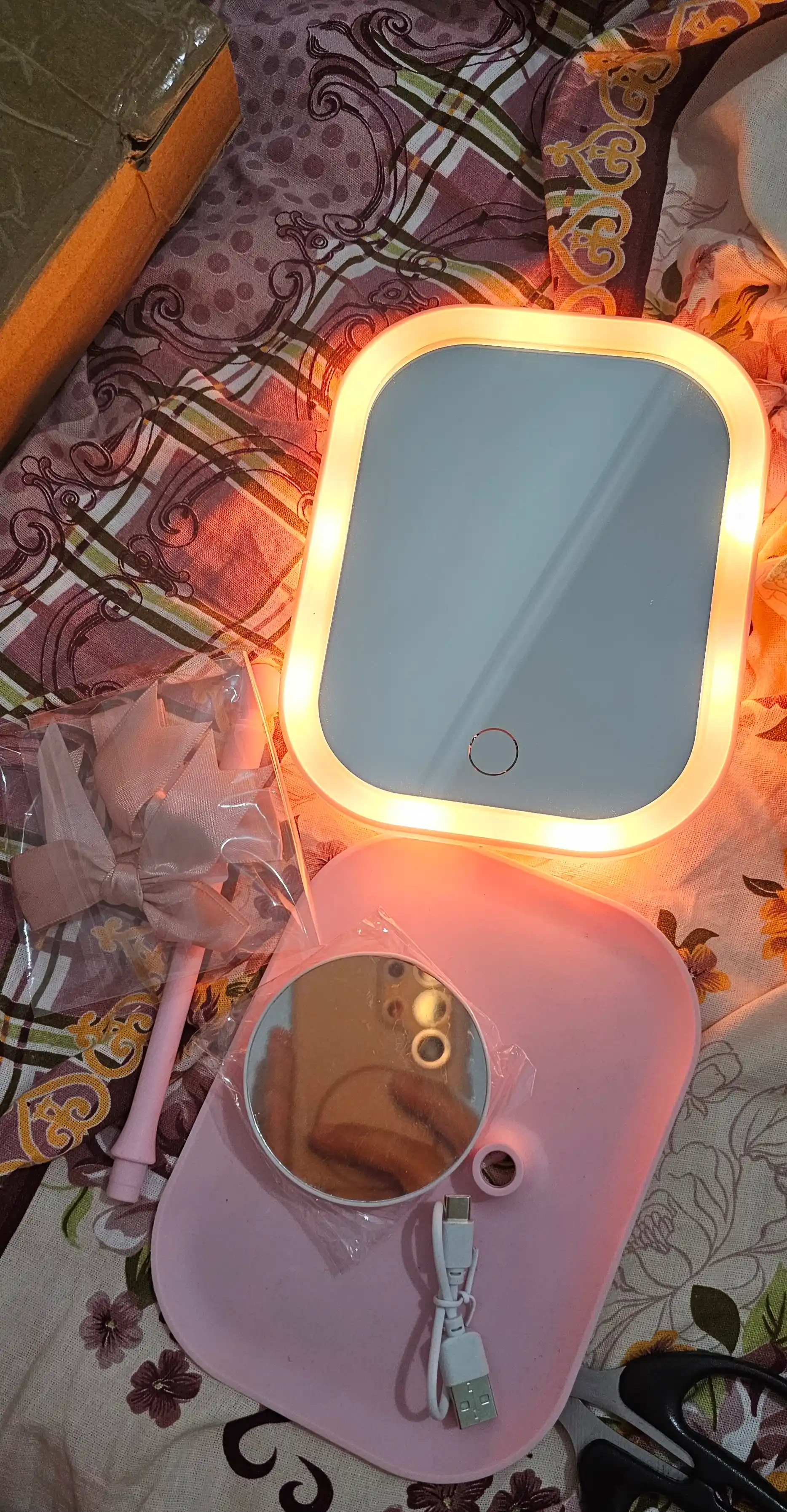Led sensorli kosmetik oyna, 3 xil  rejimi, 5X kottalashtiruvchi makyaj oynasi, USB +sovg'a
