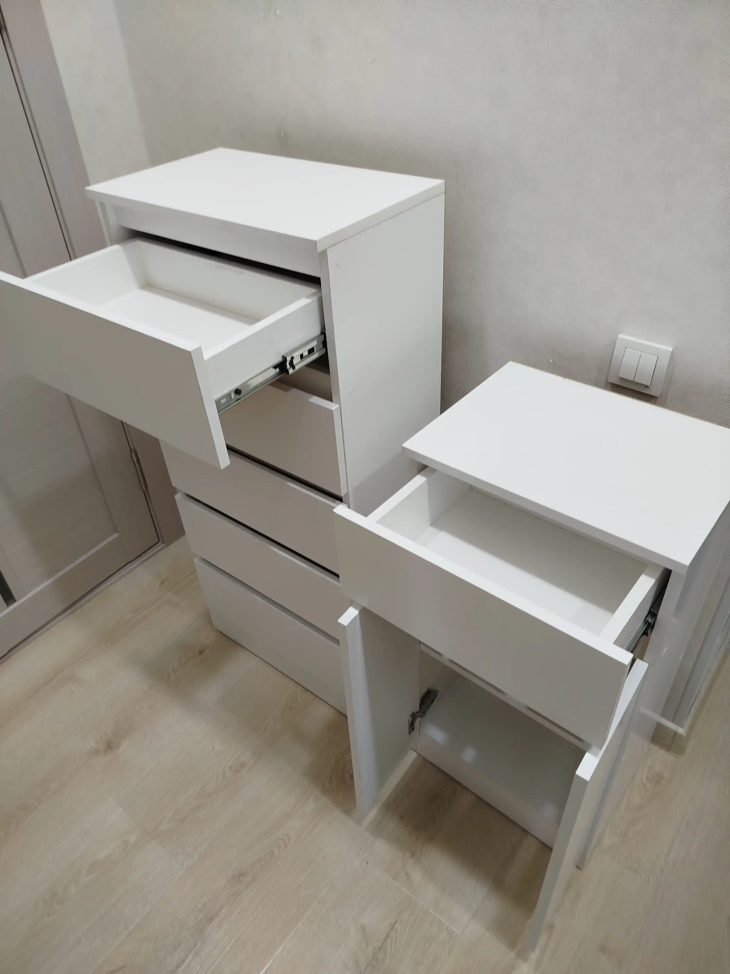 Комод KASTA, в собранном виде, 3, 4 и 5 ящиков, ЛДСП