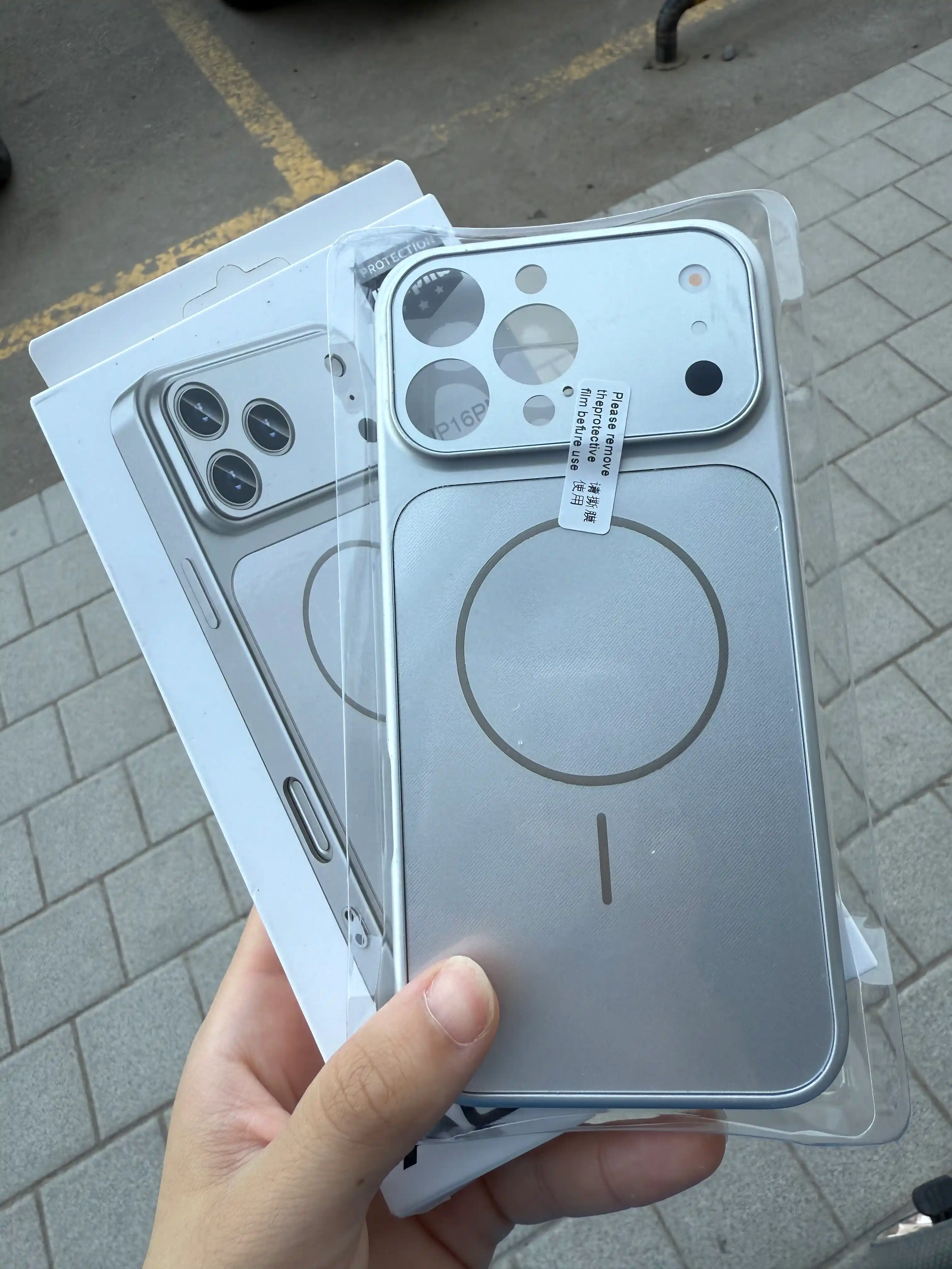 iPhone 17 uslubidagi 11,12,13,14,15,16,17, PRO, PROMAX uchun g'iloflar