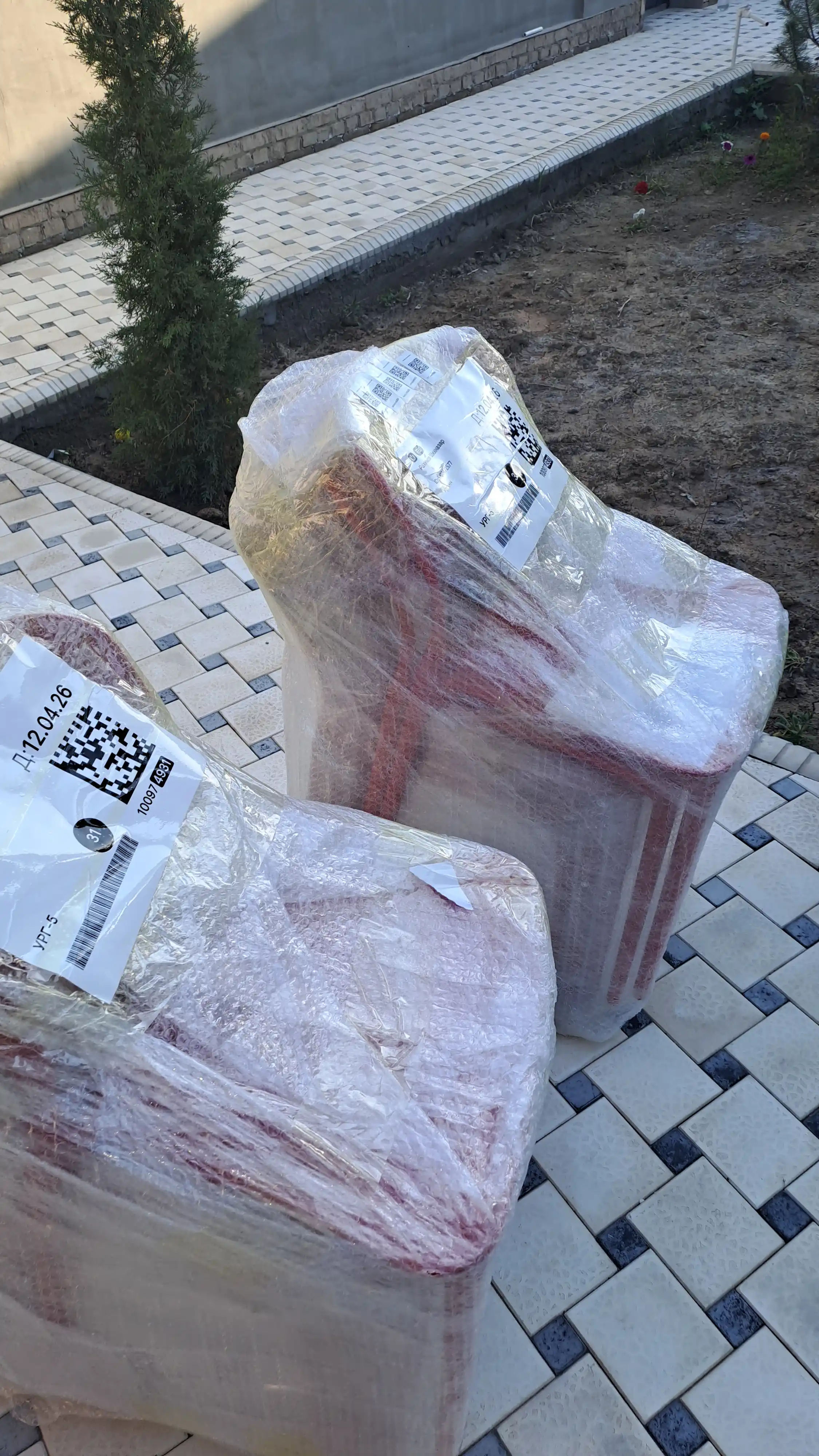 Frumos Dallas stuli 300 kg gacha, namlikka chidamli, yig'iluvchi - kuchaytirilgan plastik