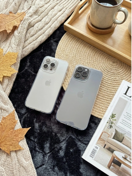Прозрачные чехлы для iPhone 15 Pro Max