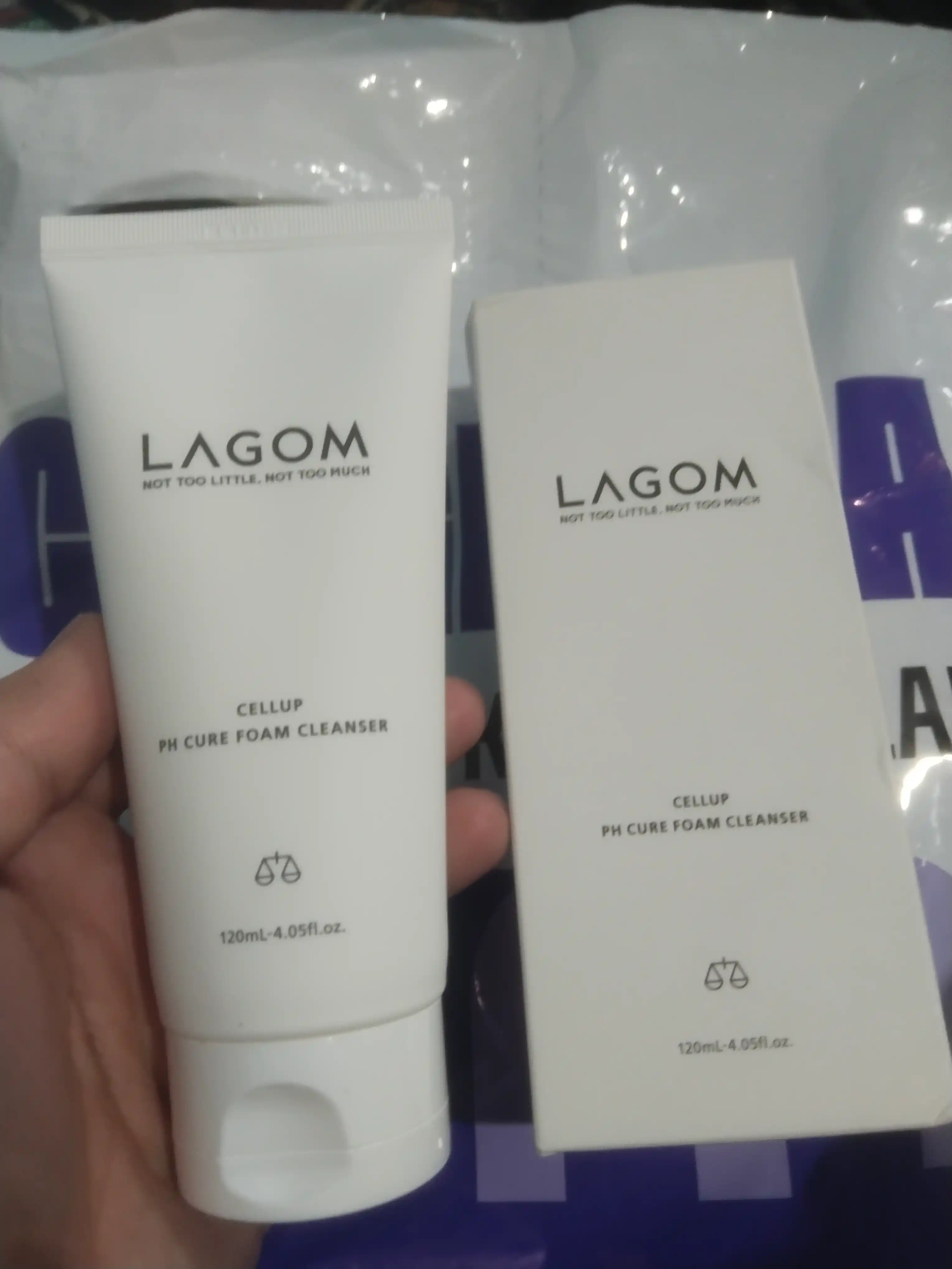 Yuvish uchun ko'pik Lagom Cellup Gel to water /Ph Cure/MICRO Foam Cleanser 120 ml