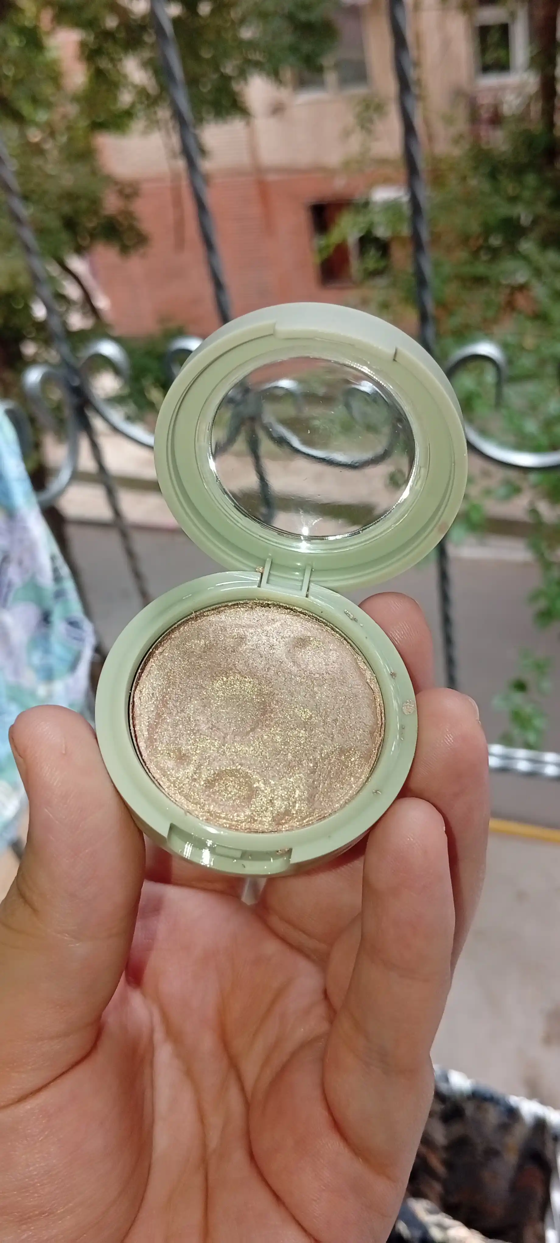 Xaylayter, FARRES COSMETICS - xaylayter - yuz, tana va sochlar uchun, kosmetika