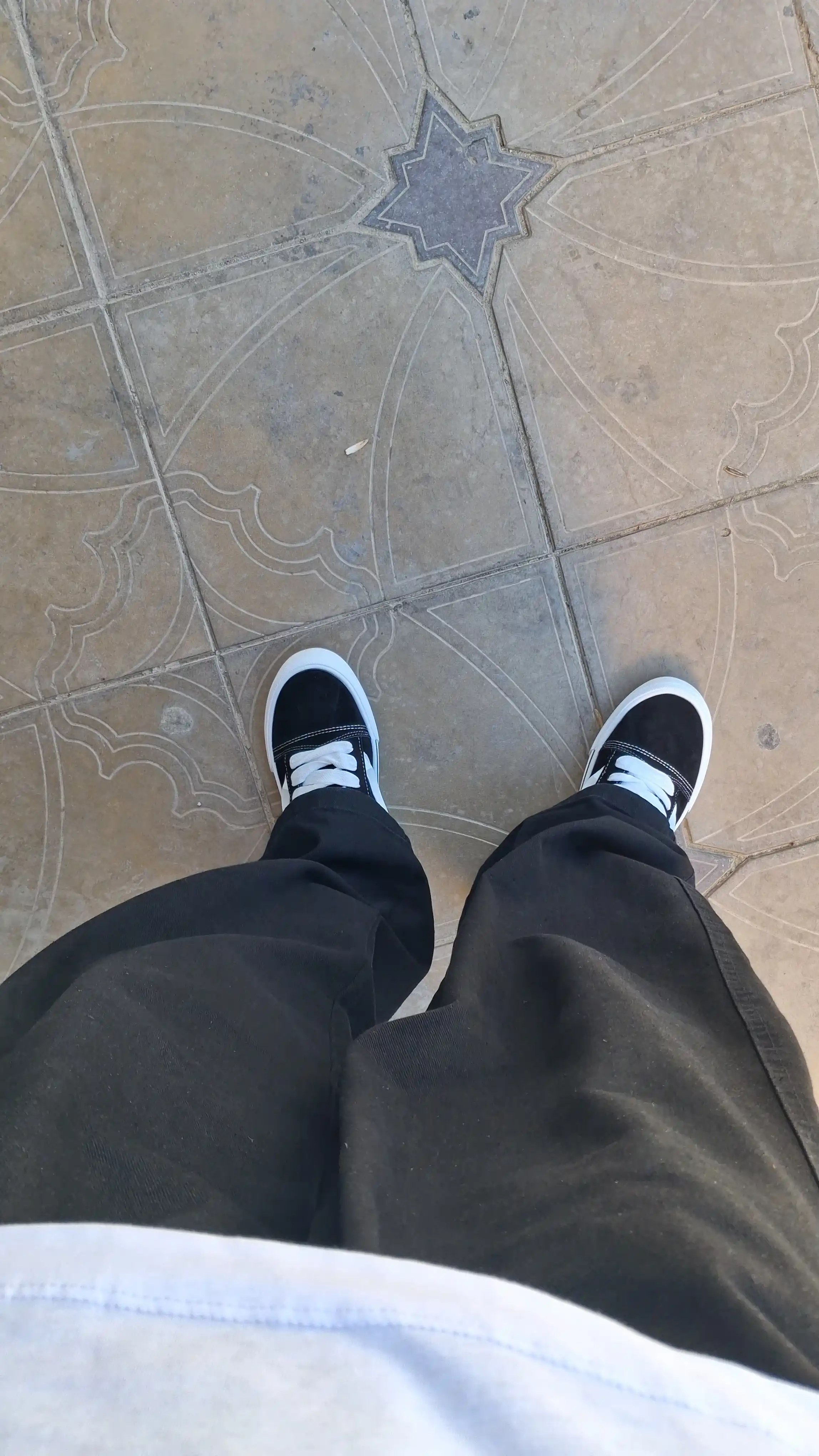 Мужские кроссовки VANS, покупайте на 1 размер больше