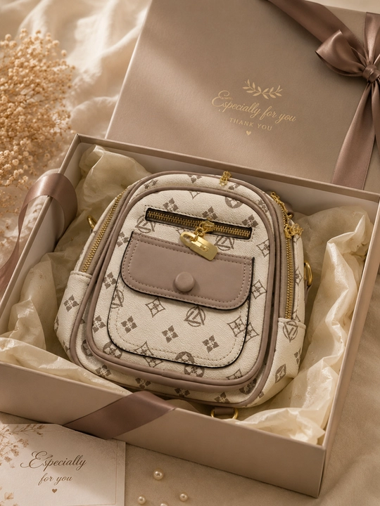 Ayollar uchun mini ryukzak-sumka, eko charm, ko‘p bo‘limli, elegant dizayn