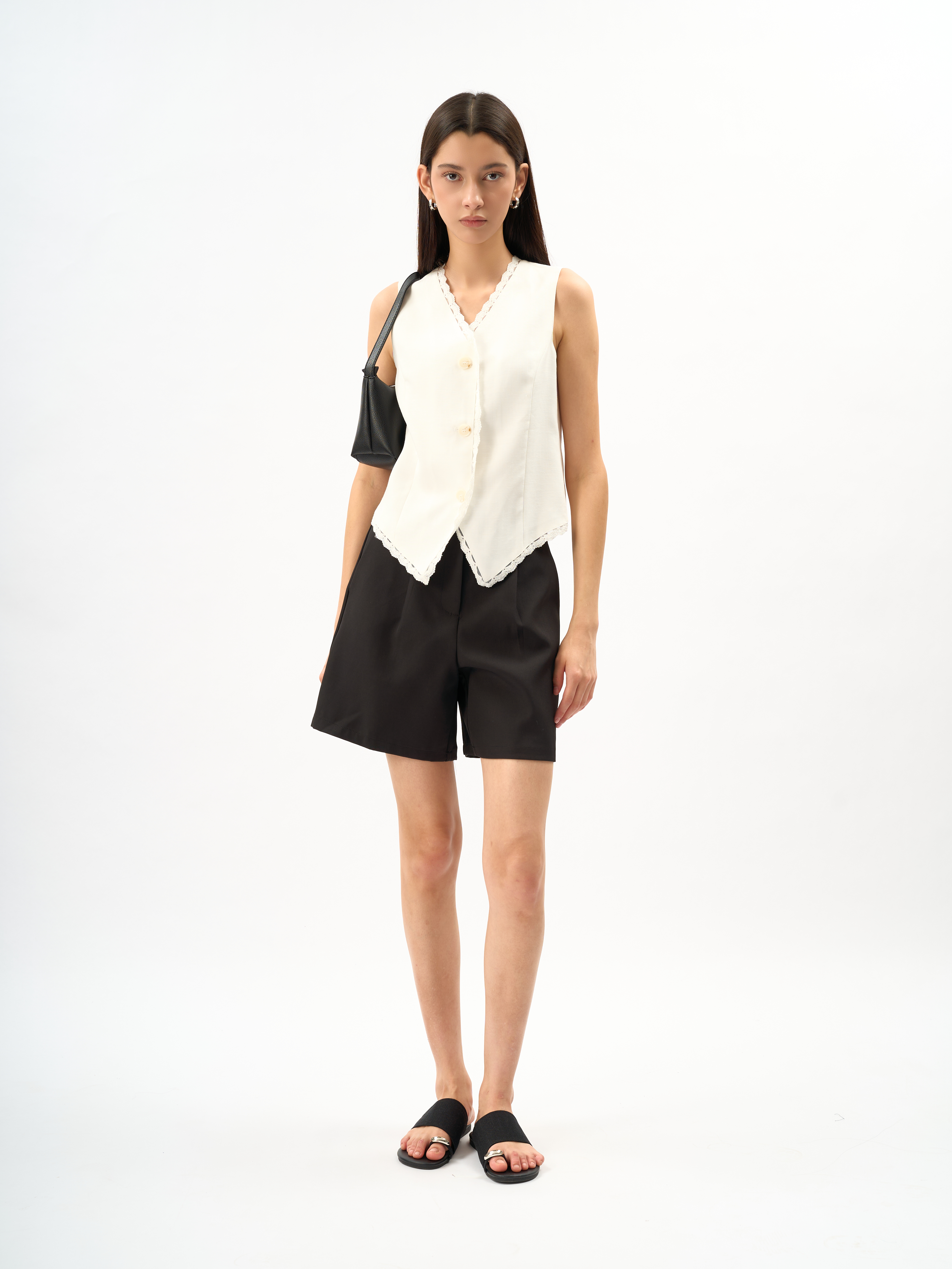 Qora