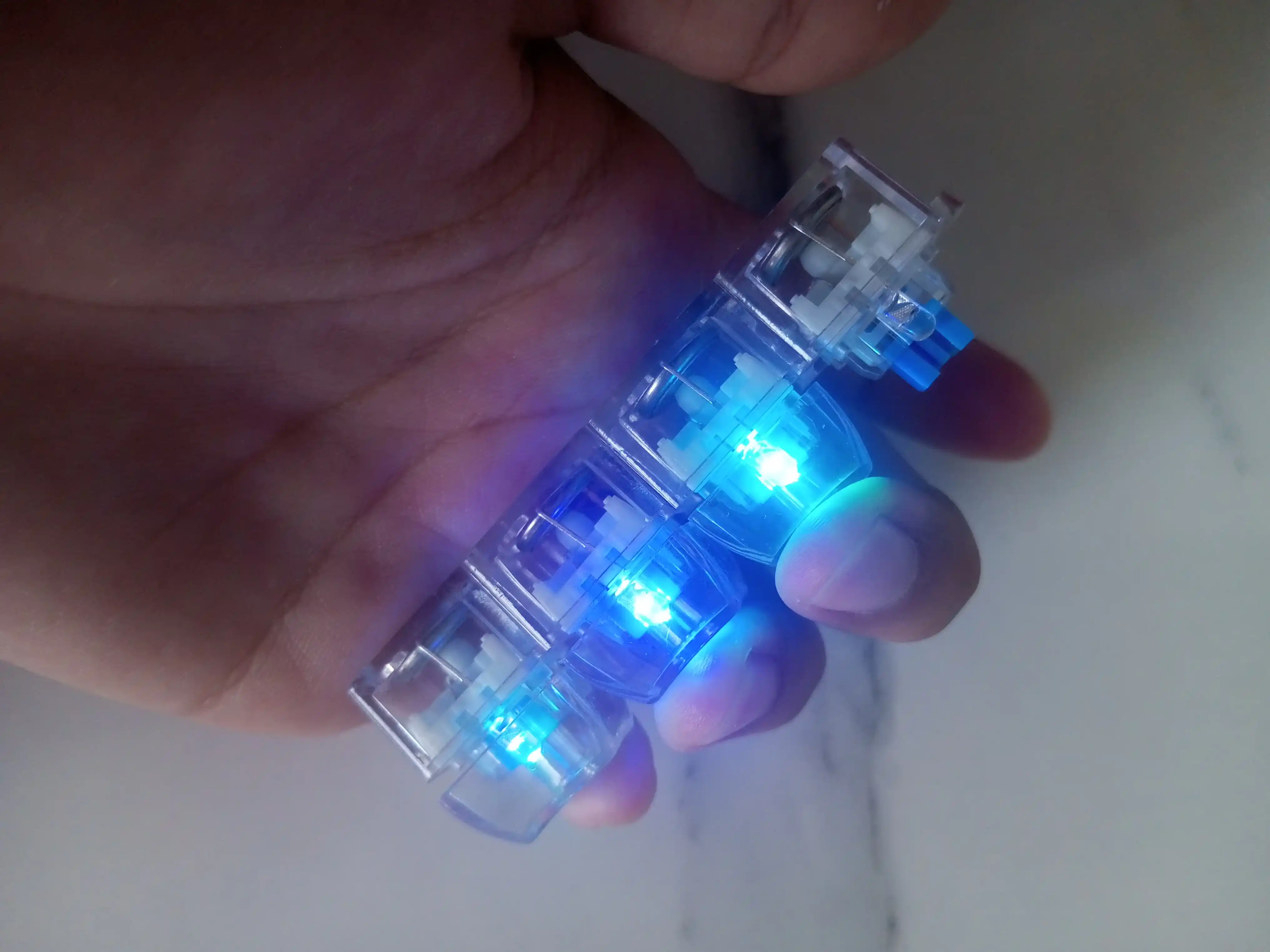 Антистресс-кликер с LED подсветкой, брелок антистресс, брелок клавиатура