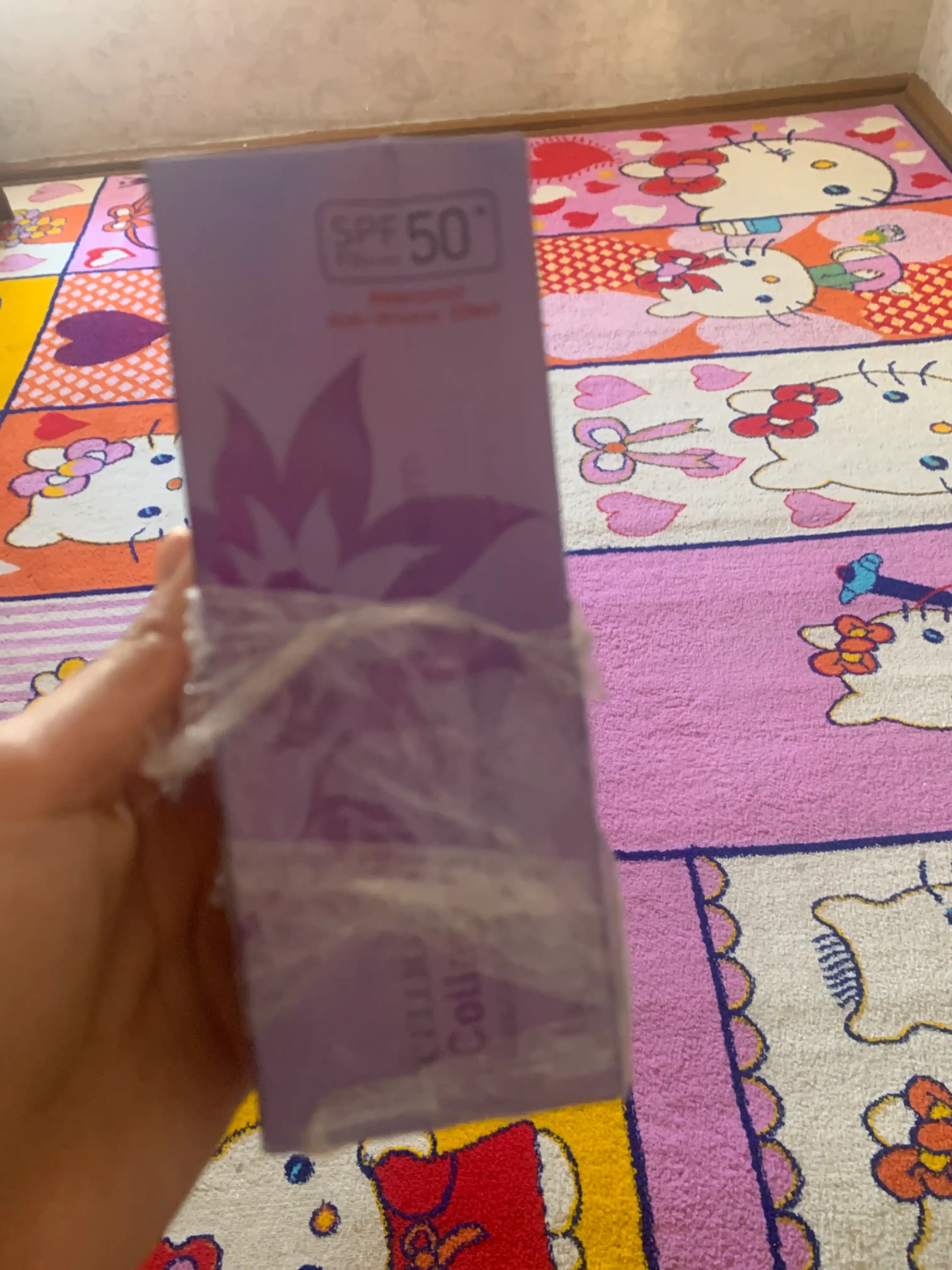Yuz uchun namlantiruvchi va quyoshdan himoya qiluvchi krem, Dr.Cellio 98%, SPF 50+, Koreya