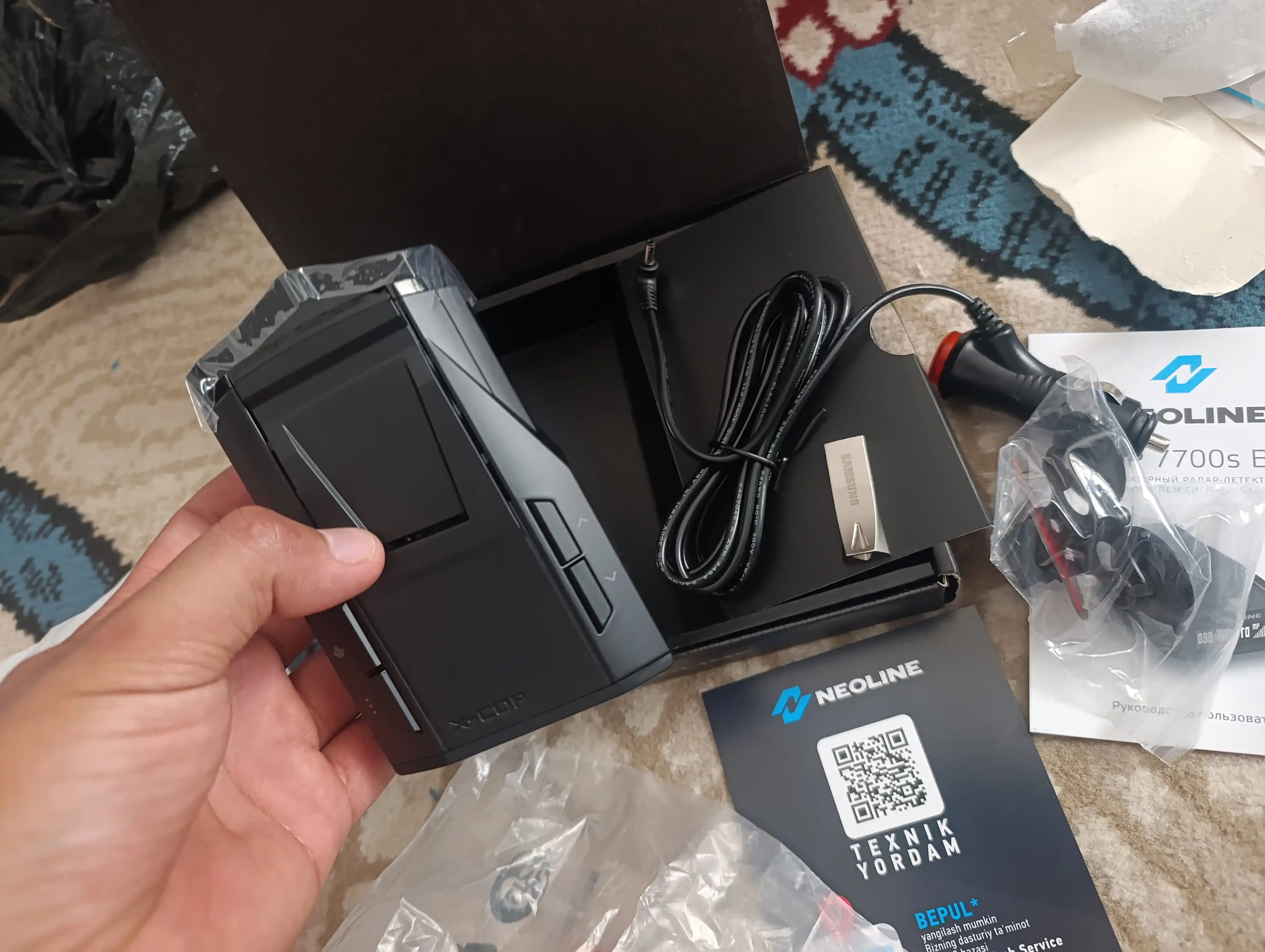 Антирадар Neoline X-COP 7700s Black, радар-детектор + флешка