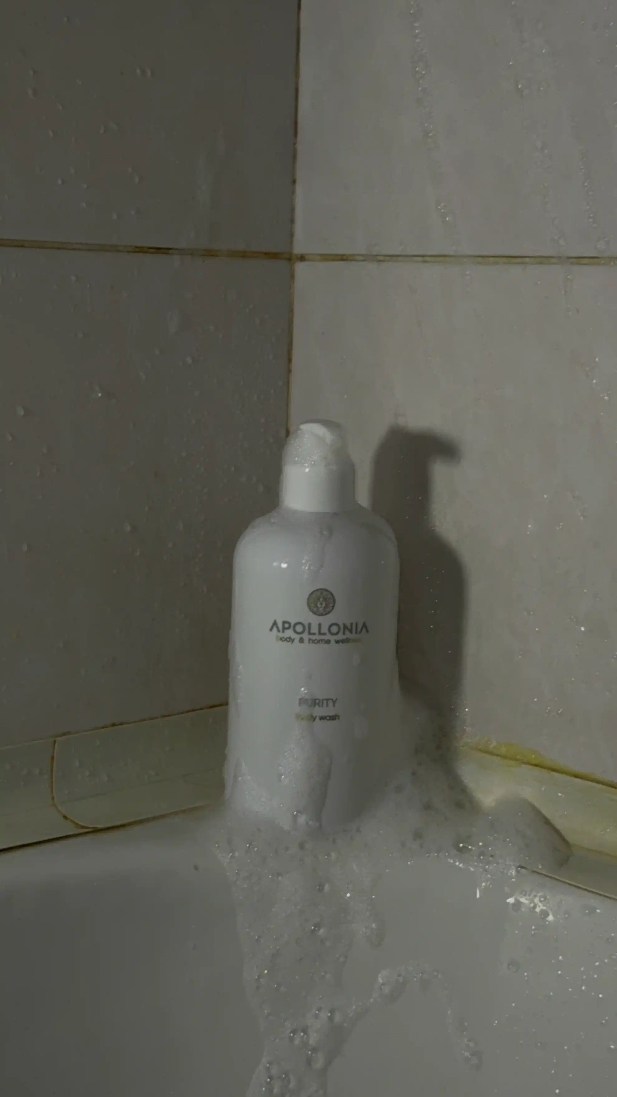 APOLLONIA Парфюмированный гель для душа, 500 мл, Purity, Temptation, Pleasure Body wash