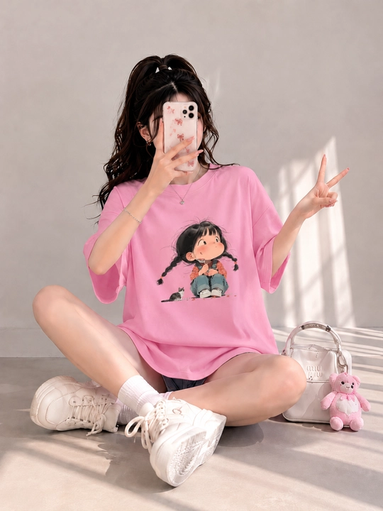 Ayollar futbolkasi, printli, keng fason, oq/pushti/qora, 9 tur, M-XL