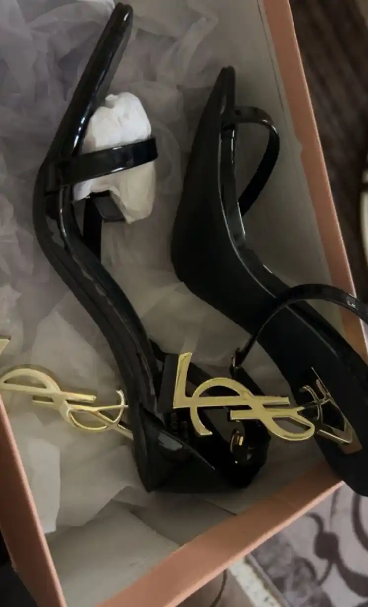 Женские босоножки на высоком каблуке Saint Laurent YSL