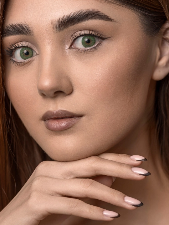 EDG GREEN Rangli kontakt linzalari, yashil rang, BC 8.6, DIA 14.2, 12 oy