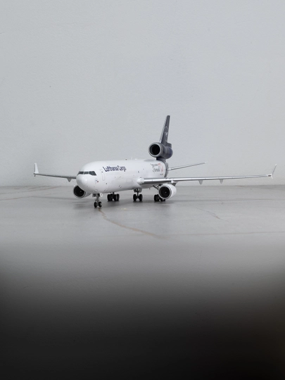 McDonnell Douglas MD-11F samolyoti modeli, Lufthansa Cargo, SQ Wings, metall 31 sm, 1:200 - 