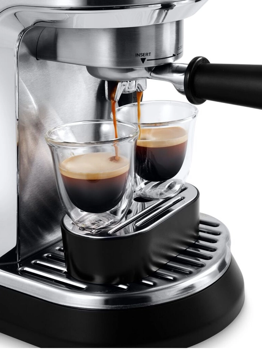 DeLonghi Dedica Maestro Plus EC950.M rog‘li qahva qaynatgich, 1450 Vt, 15 bar
