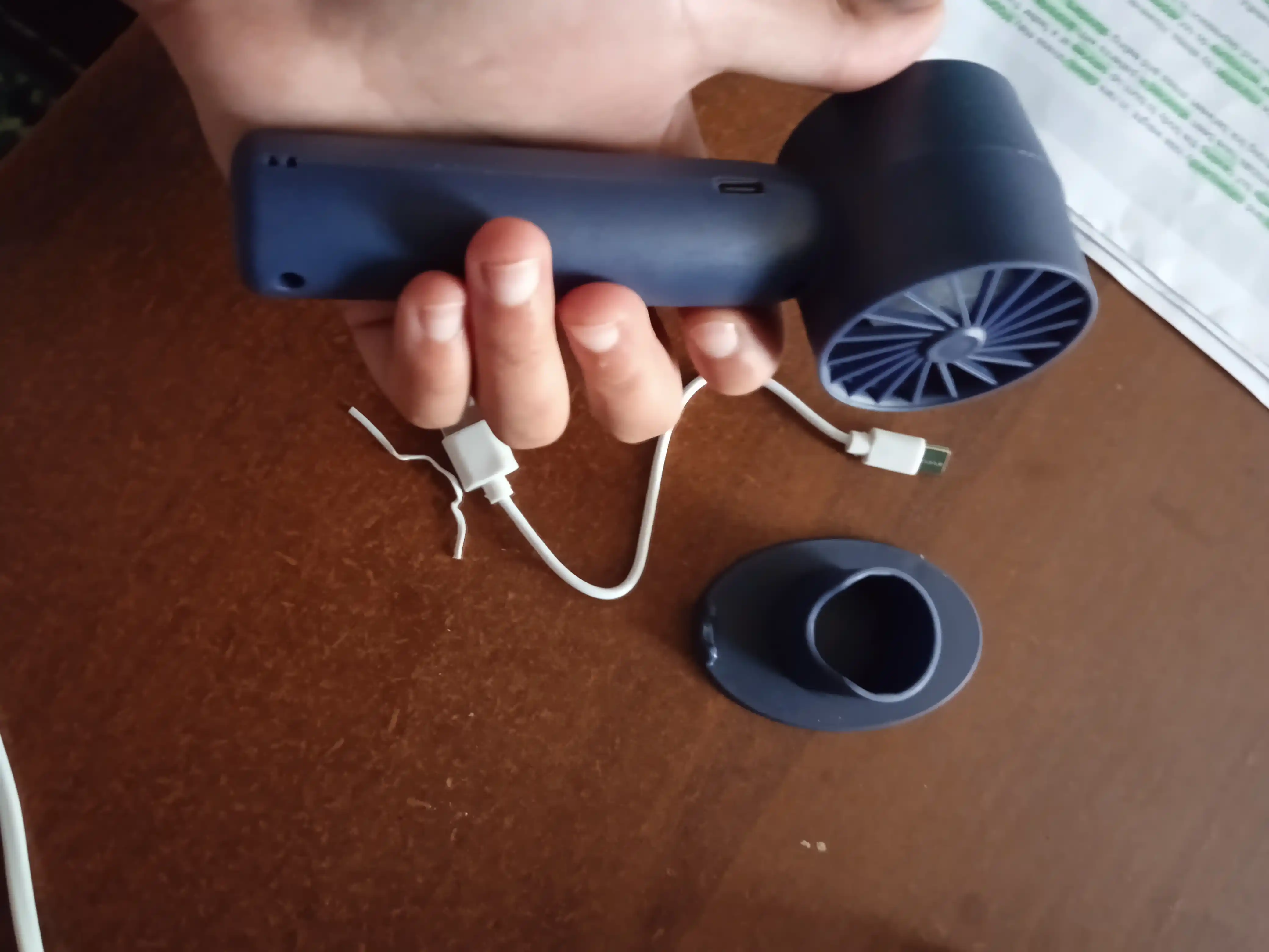 Mini-ventilyator uchun T-10 mini-ventilyatori, 3 xil tezlik rejimi, USB, o‘rnatilgan akkumulyator