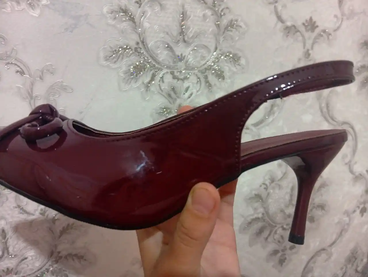 Ayollar uchun poshnali tuflilar, slingback, tufli, poshnali bosonoshka. Malamerka-1 razmer