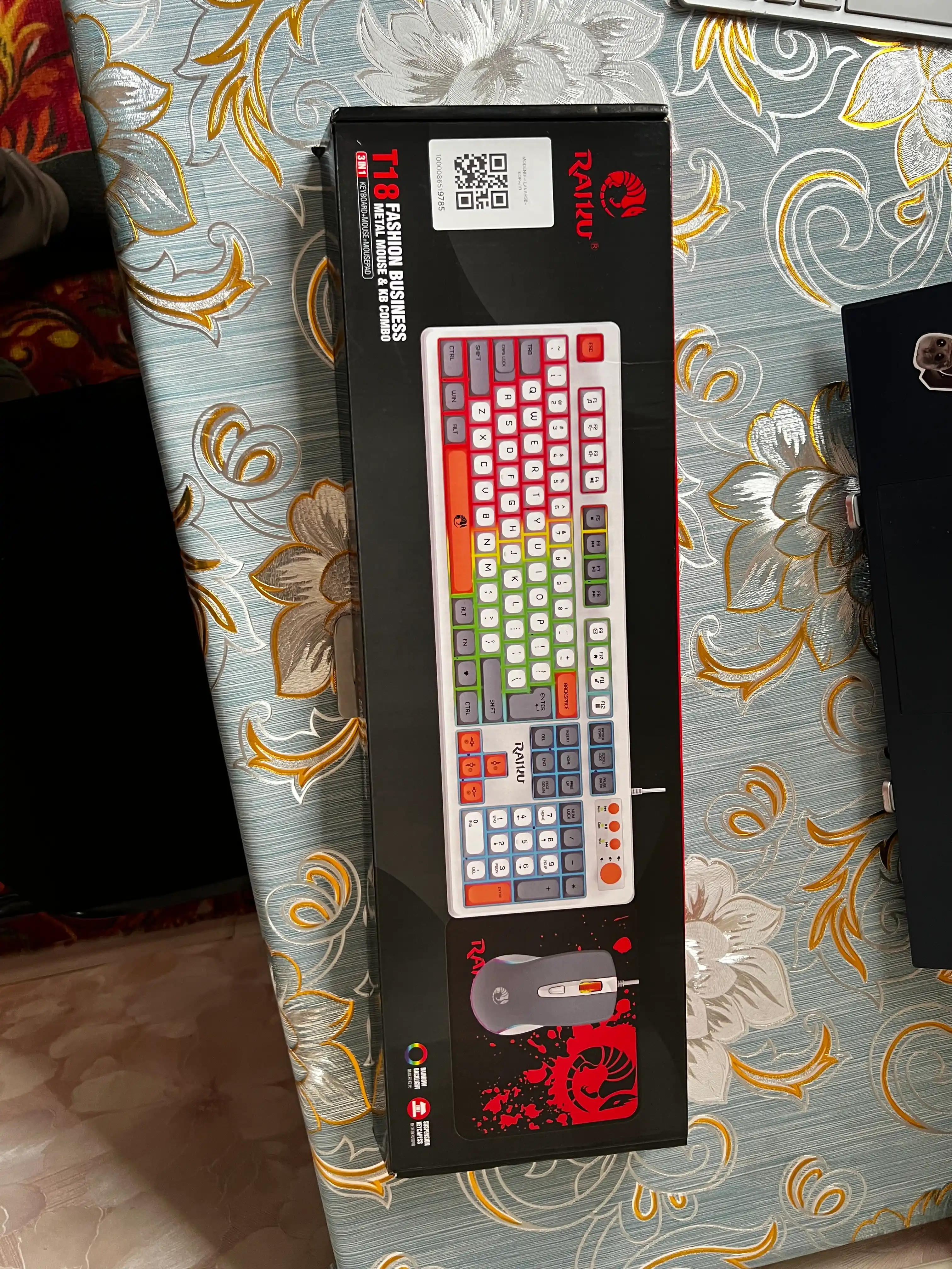 RGB klaviatura, simli, simsiz, mexanik variantlar, klaviatura + sichqoncha to‘plami