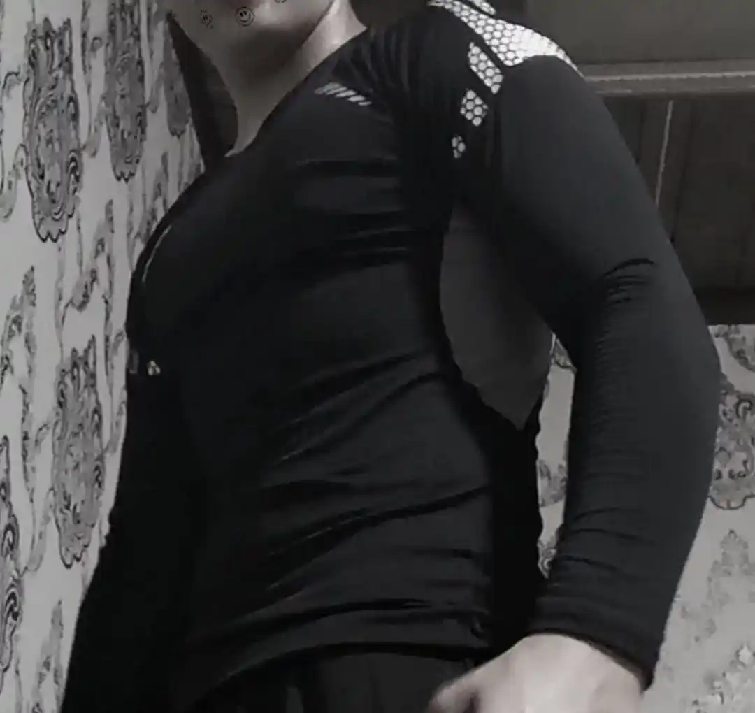 Rashgard erkaklar uchun 3 tasi 1 da, fitness uchun sport kiyimi, zal va yugirish uchun