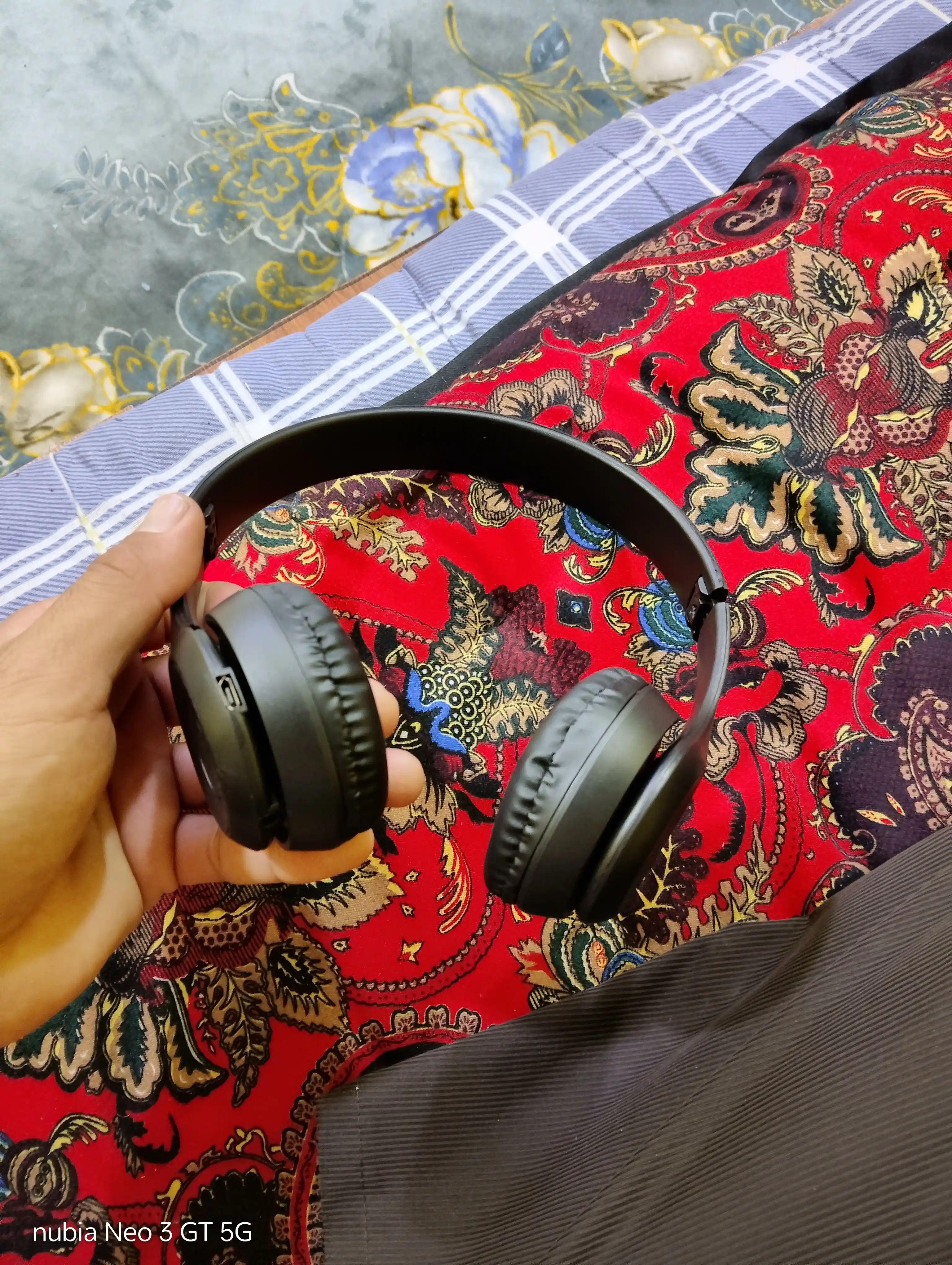 Simsiz quloqchinlar P47, Bluetooth 5.0, yig'iluvchan, mikrofon bilan, shovqinsiz
