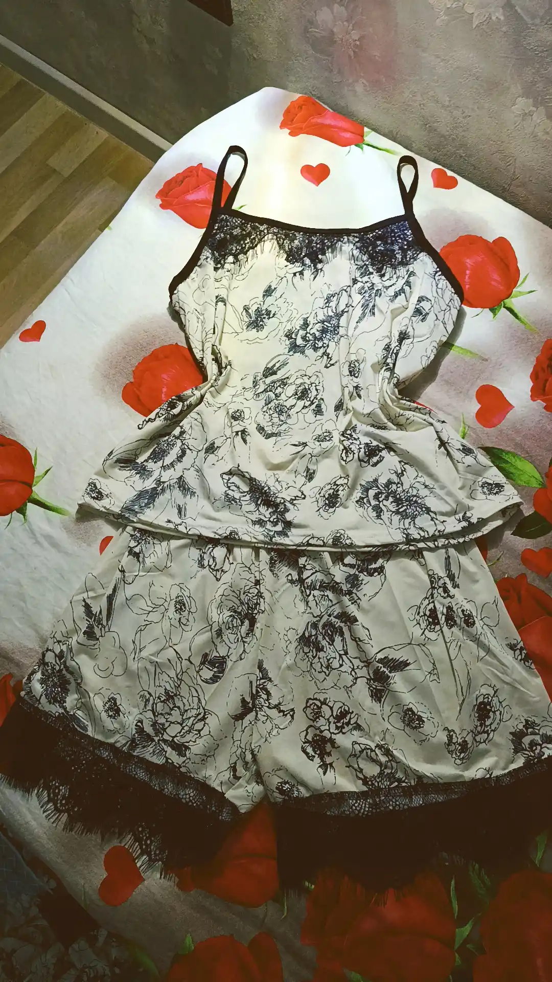 Ayollar pijama komplekt, uy uchun 4 tasi 1 da