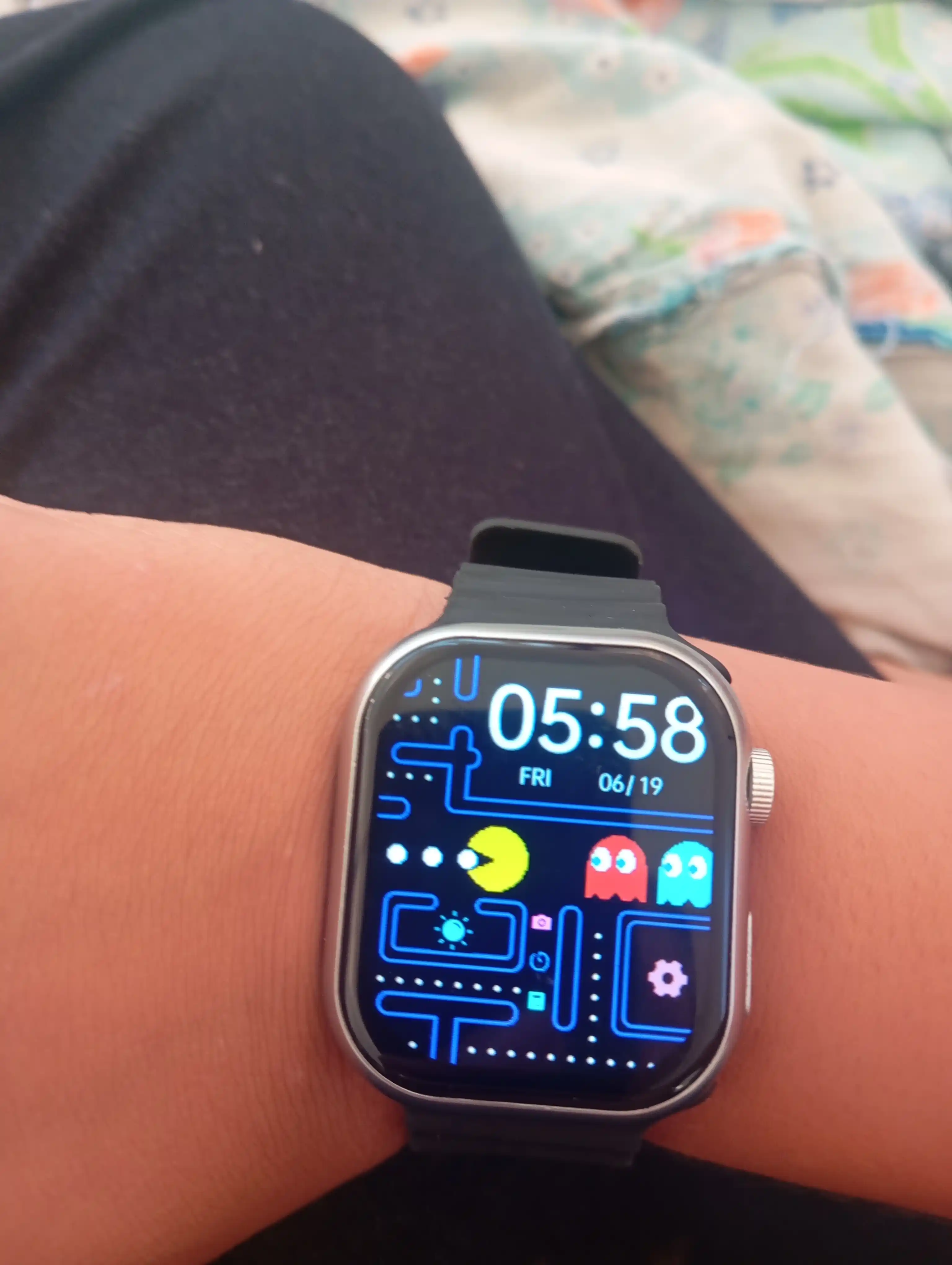 Smart soatlar simsiz zaryadlash uchun magnit USB kabeli