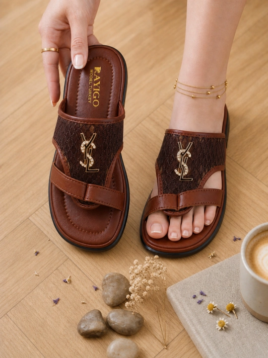 Ayollar bosonojkalari, yozgi sandal tapochlakar, slansi