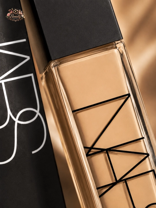 Стойкий с естественным финишем, NARS Natural Radiant, оттенок 4 Deauville, 30 мл