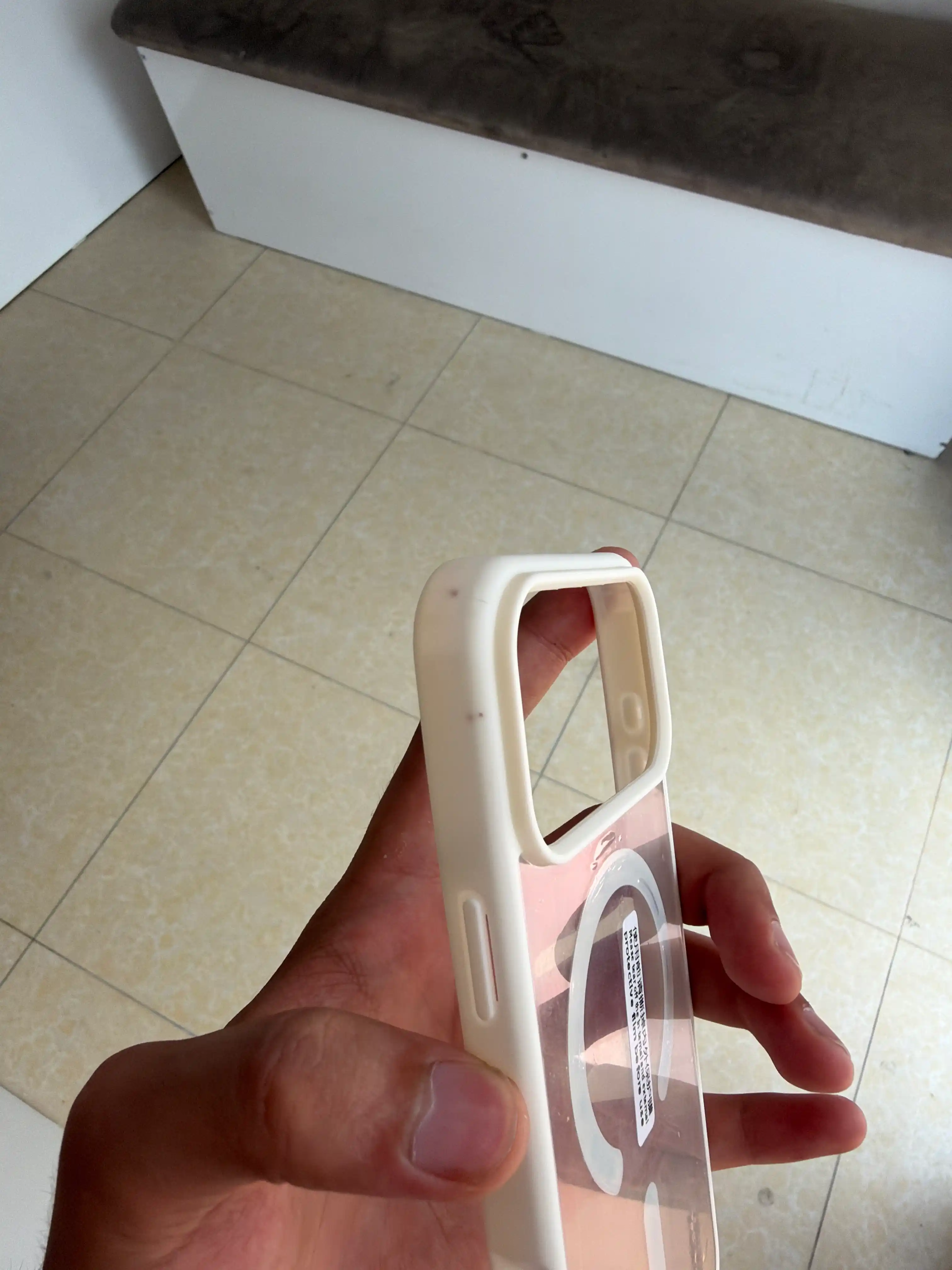 Чехол MagSafe для iPhone 15, 16, 17 Pro / Pro Max с защитой камеры