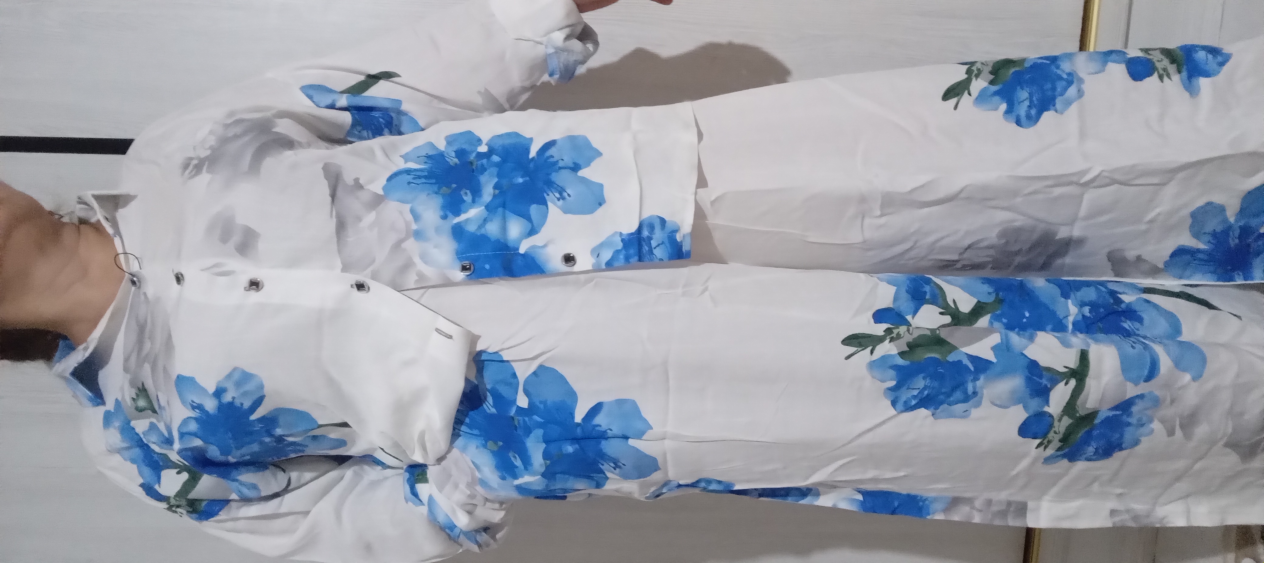 Ayollar uchun yozgi dvoyka komplekt, standart o'lcham 46–54, leon mato