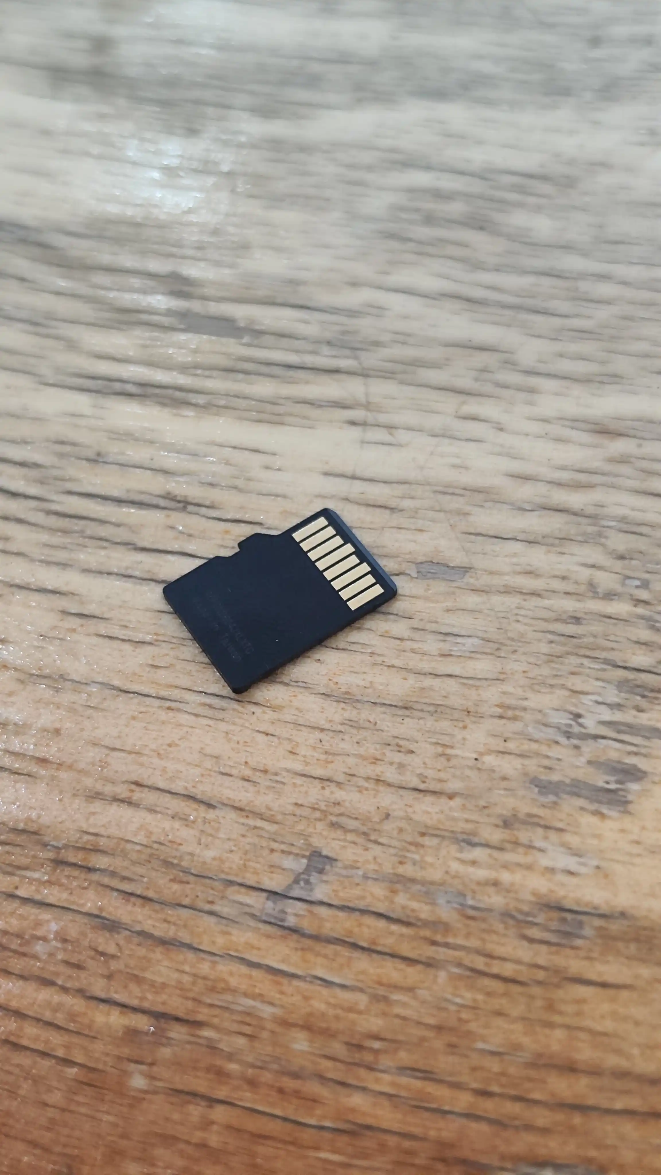 Fleshka 16 GB, 32 GB, 64 GB, 128 GB, 256 GB xotira kartasi, aktshrf va adapter