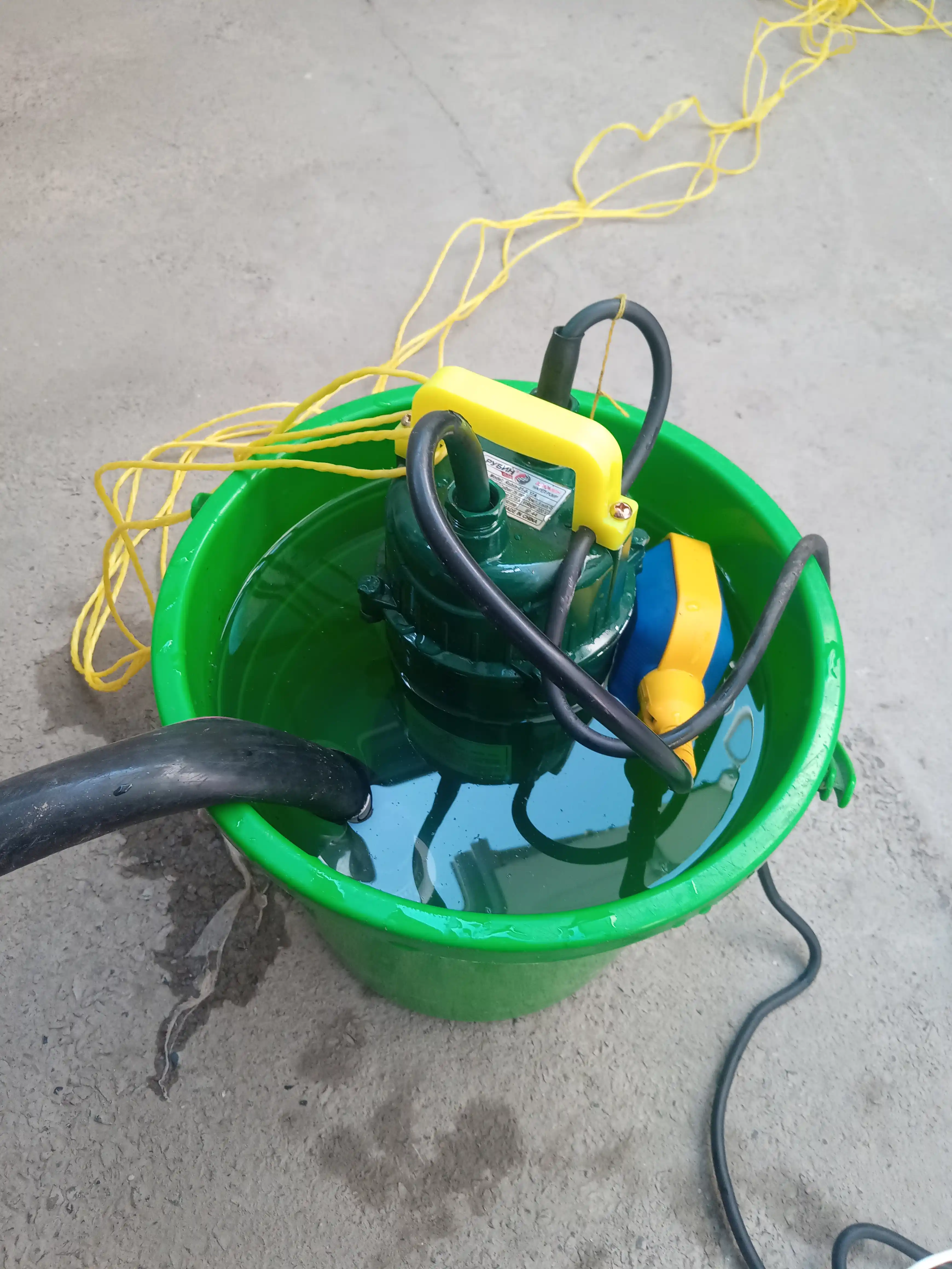 RUBIN QDX 0.1-16-0.37F botma nasosi