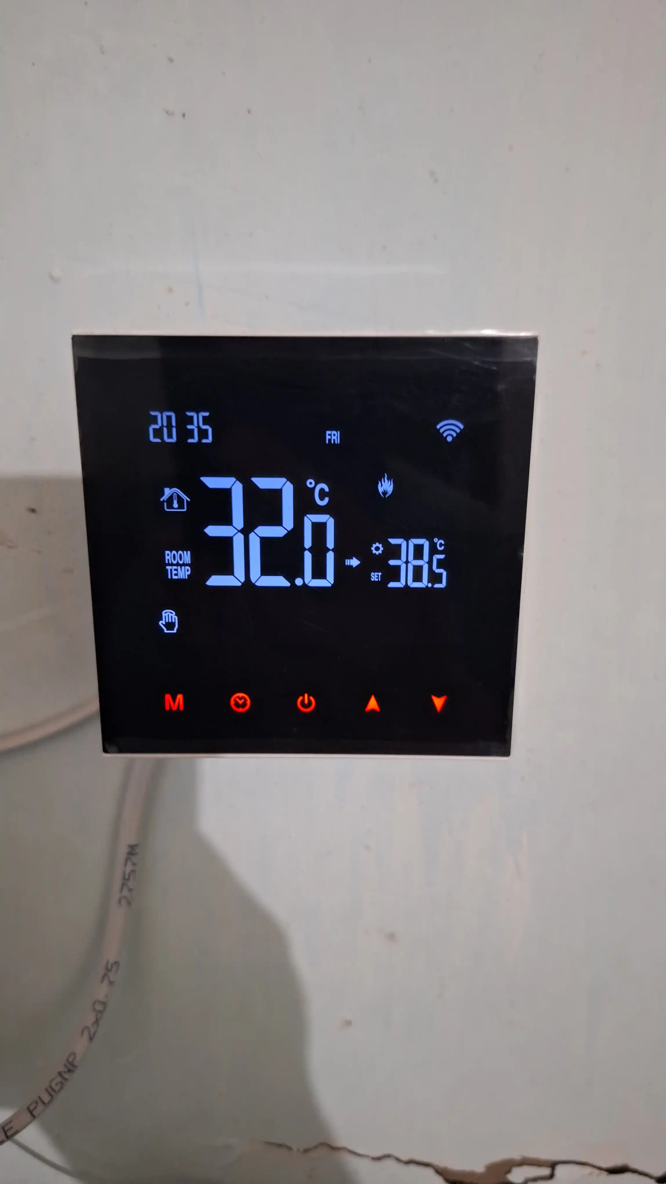 Xona WI-FI sensorli termostati Protect