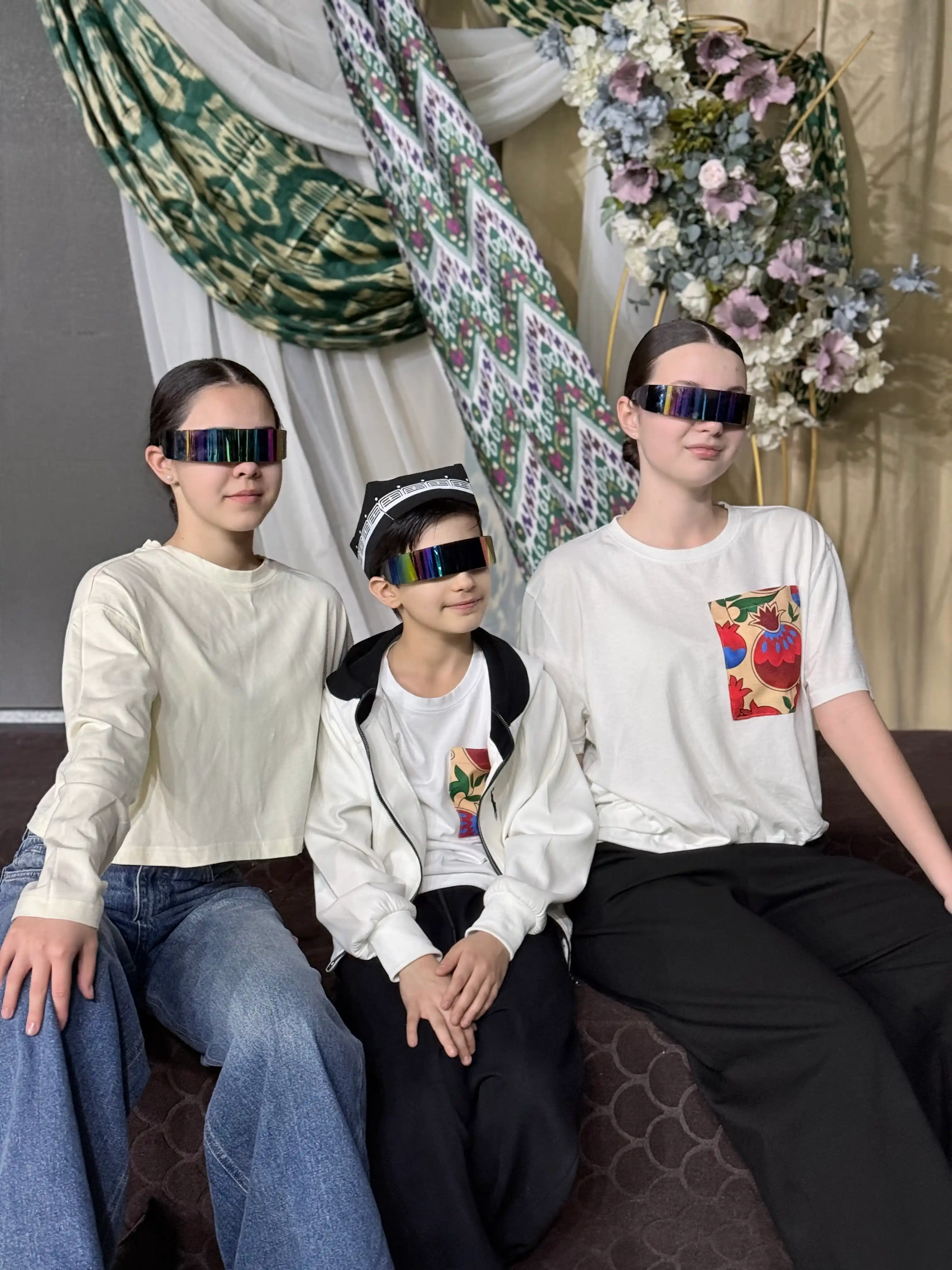 Очки солнцезащитные, в стиле киберпанк