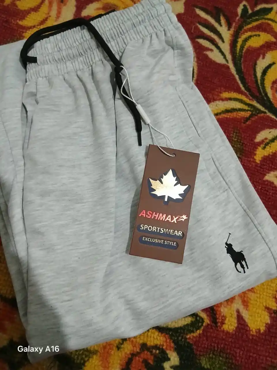 Erkaklar uchun kuzgi sport shimlari oversize