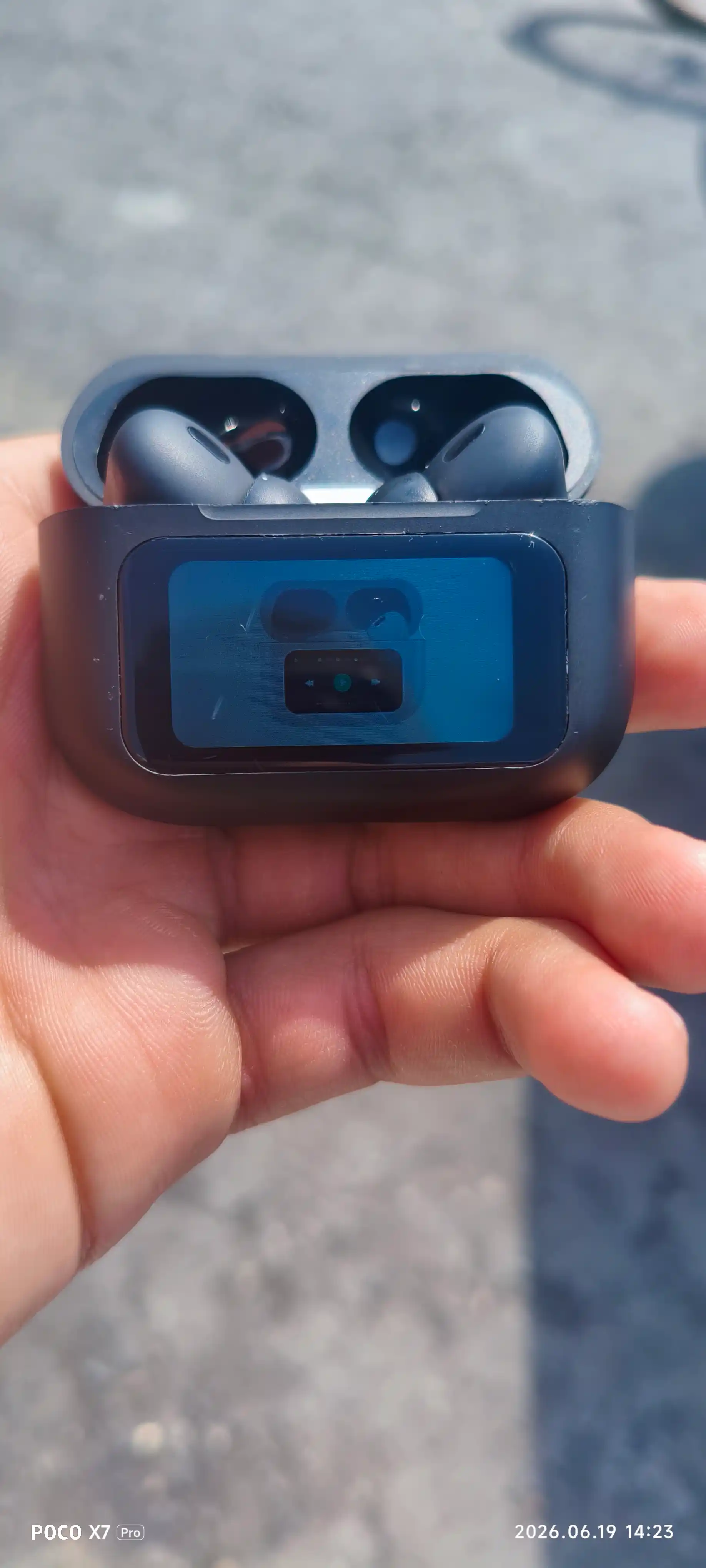 Smart Bluetooth quloqchin, ekranga ega, sensorli boshqaruv, xabarlar bilan, 22+ funksiya