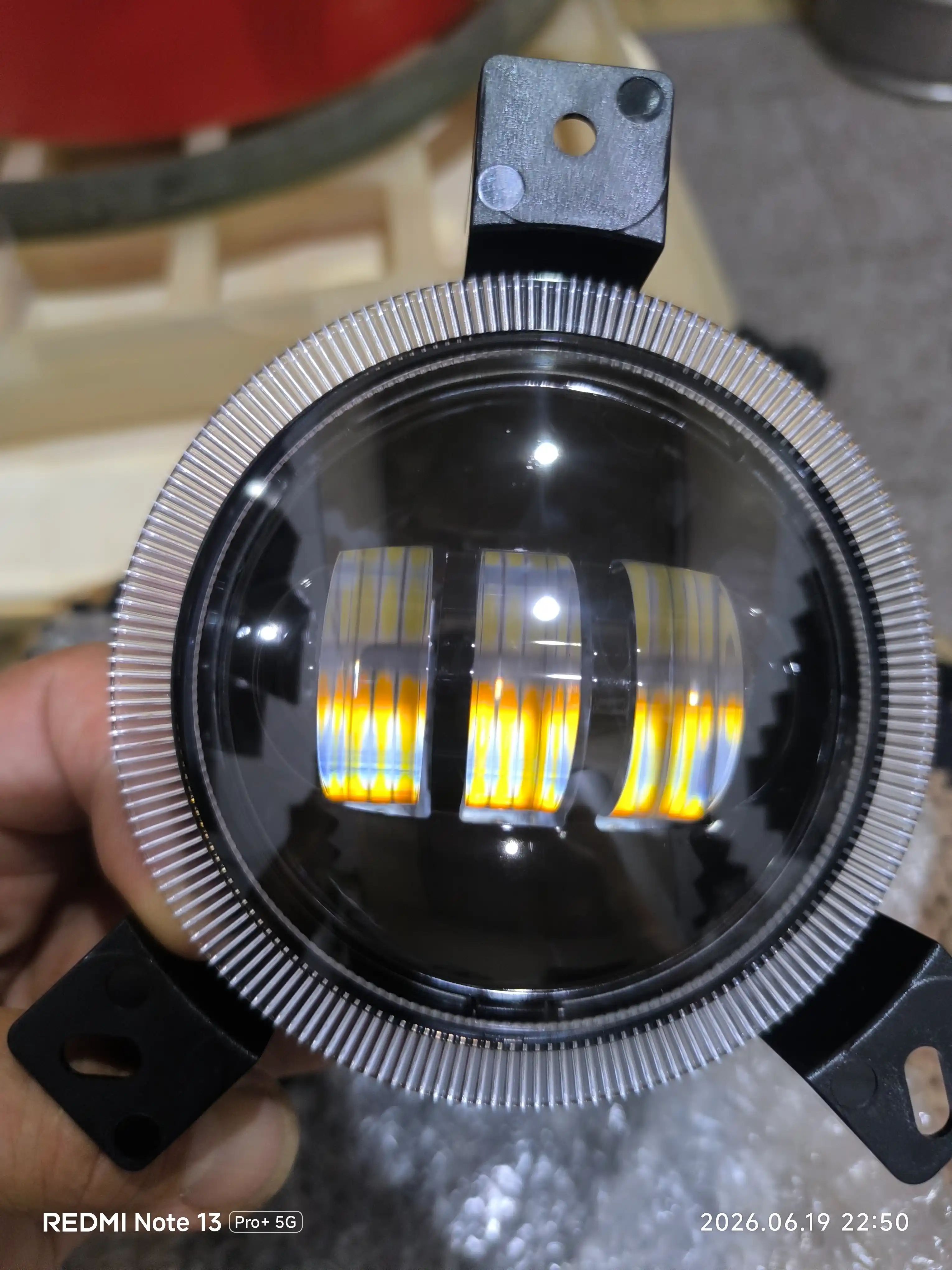 Cobalt Spark matiz uchun tumankaga ikki xil yonadigan led chiroqlar oq sariq bolib yonadi