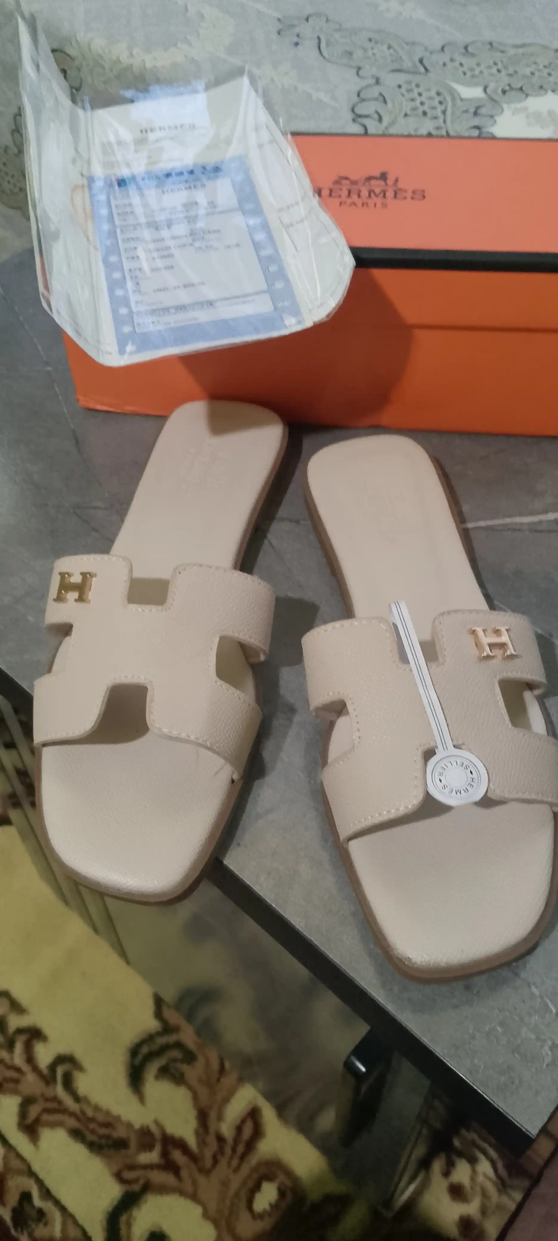 Loro Piano ayollar shippagi