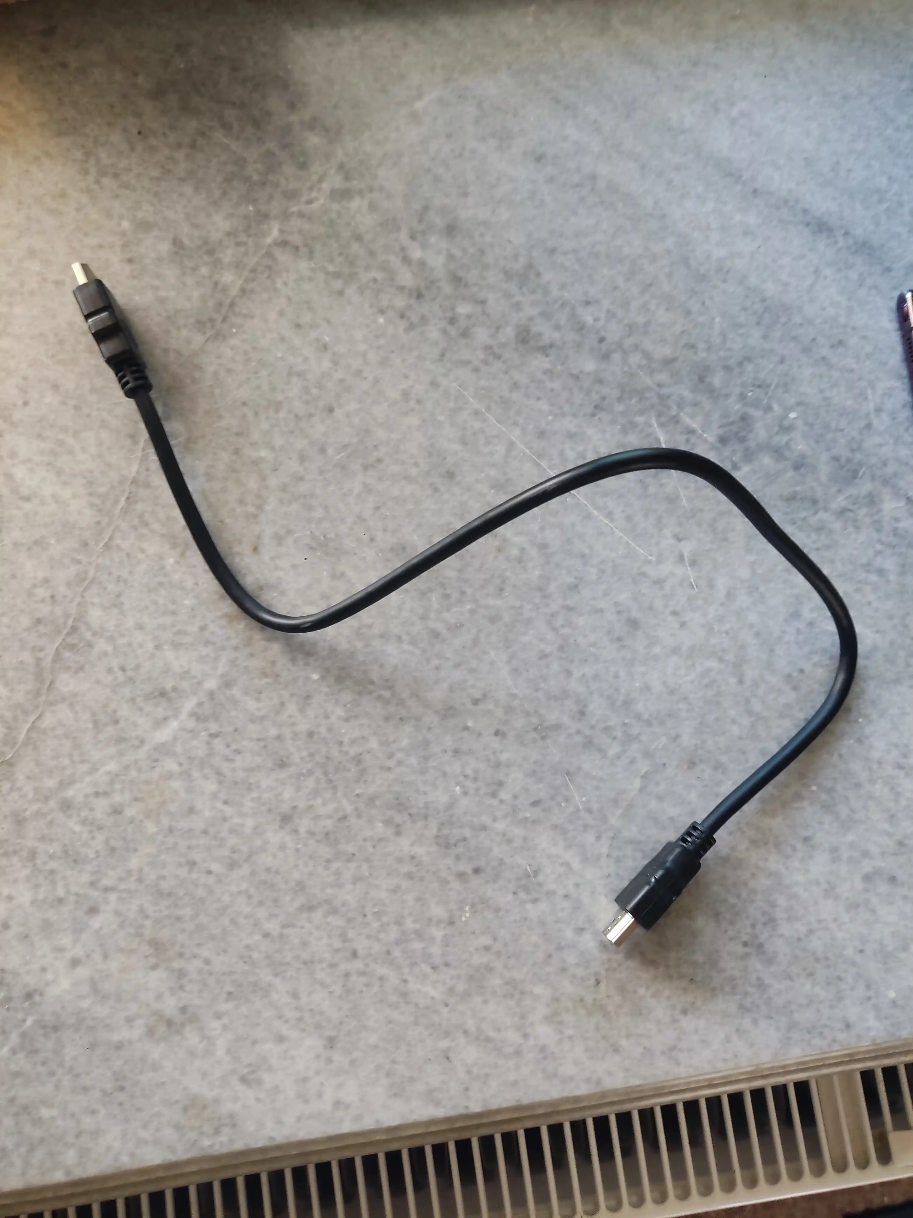 Кабель HDMI-HDMI для подключения к телевизору, приставке, монитору, проектору, компьютеру