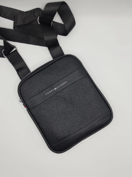 Tommy Hilfiger uslubidagi erkaklar yelka sumkasi, 20 × 24 × 6 sm
