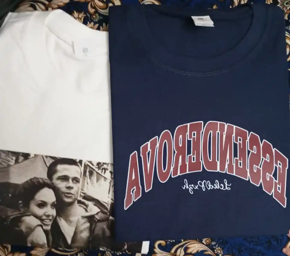 Ayollar futbolkasi "Oversize", keng va zamonaviy, trend printli