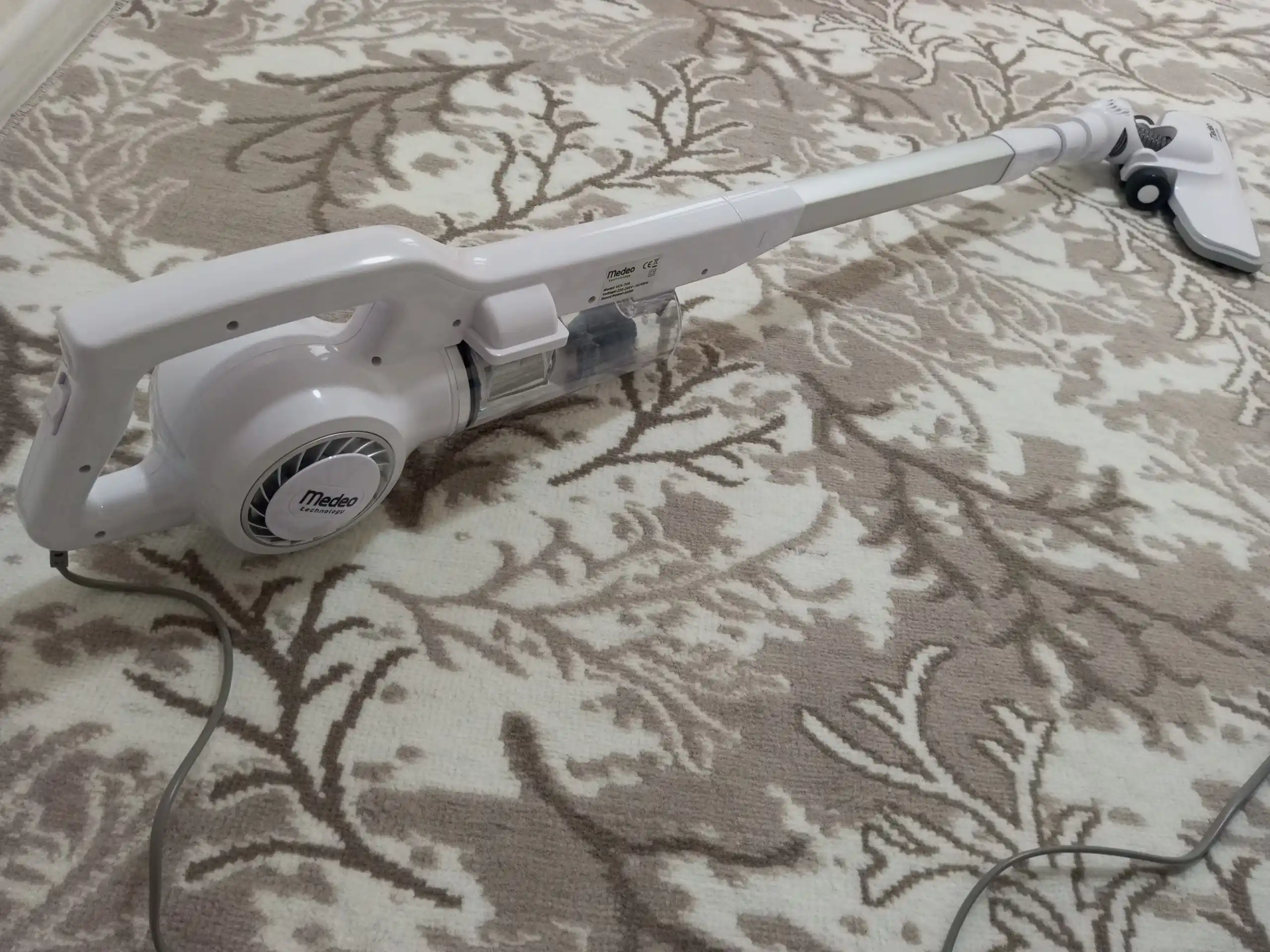 Вертикальный пылесос Medeo-70A