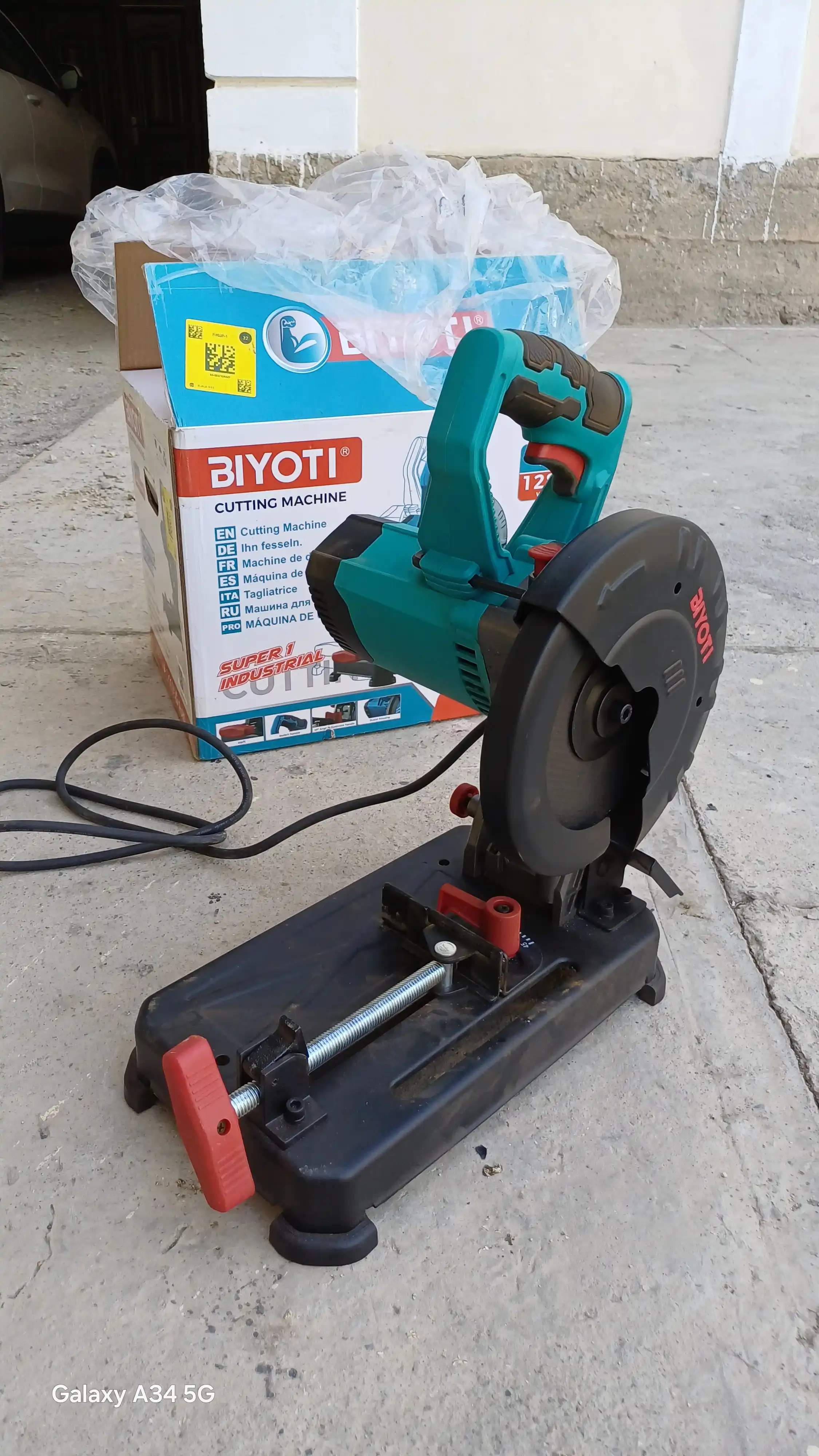 Metall kesish uchun burchakli arra, Biyoti BYT-CT185