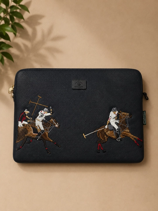 Erkaklar uchun noutbuk g‘ilofi 15.6", polo dizaynli, 2 bo‘limli, PU teri, 35×26 sm - 