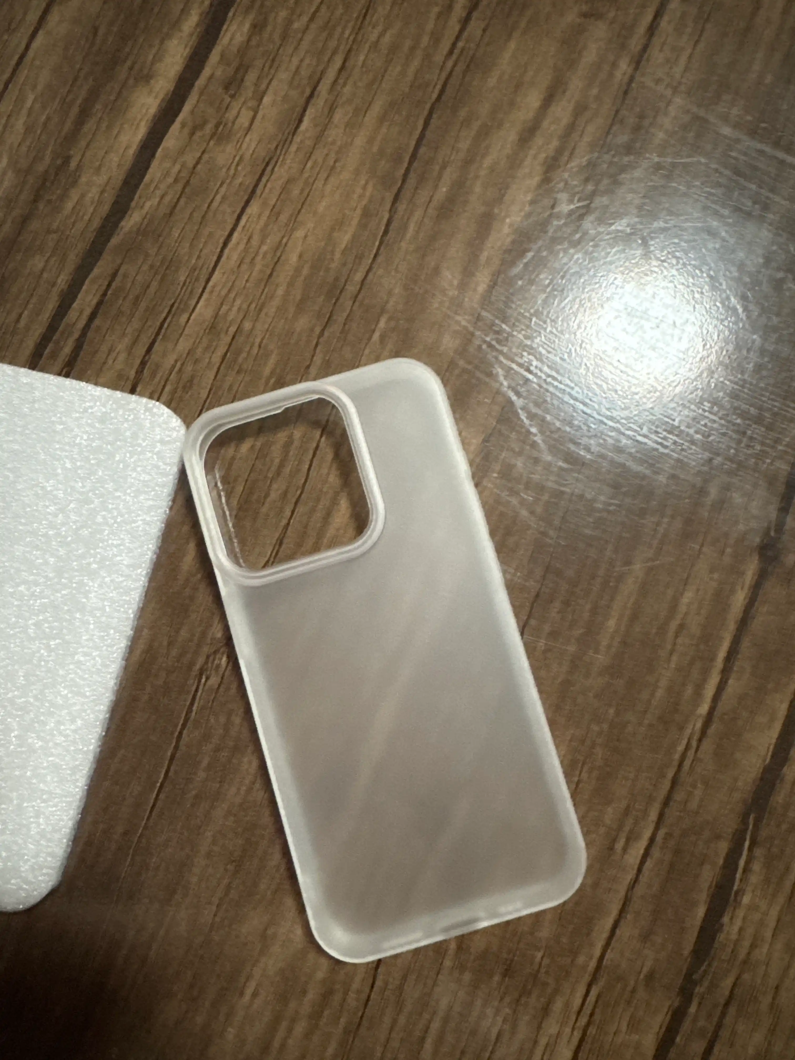 Матовый прозрачный чехол на iPhone X, 11, 12, 13, 14, 15, 16, 17 Pro, Pro Max