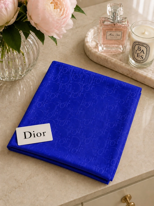 Ayollar paxtali ro'moli Dior uslubida, 100х100 sm