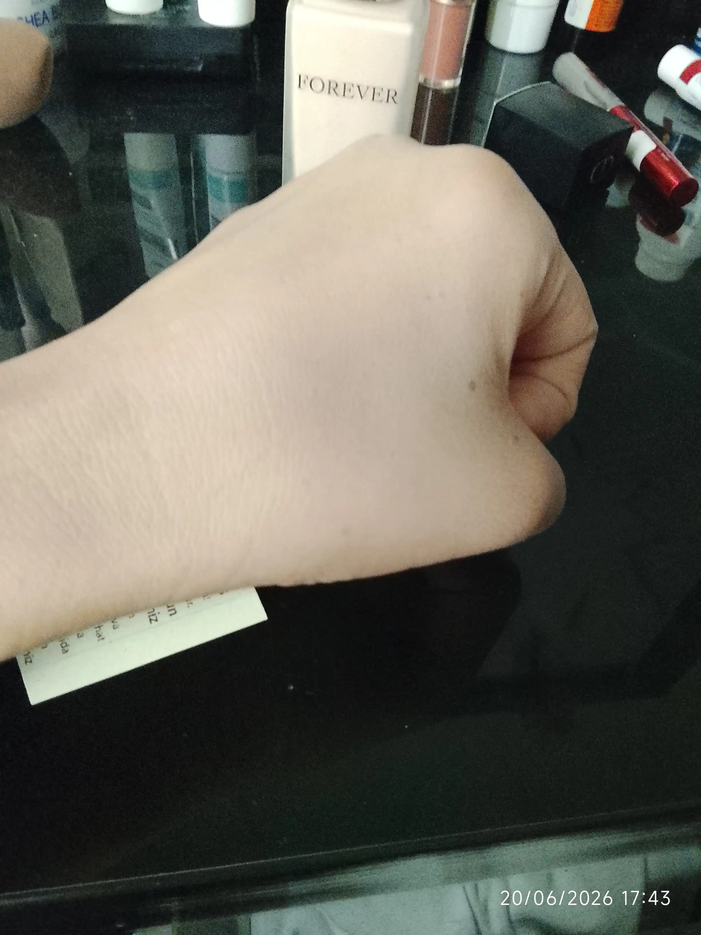 Yuz uchun Tonal krem SPF 20/PA+++, ton: ON, 0,5N, 1.5N